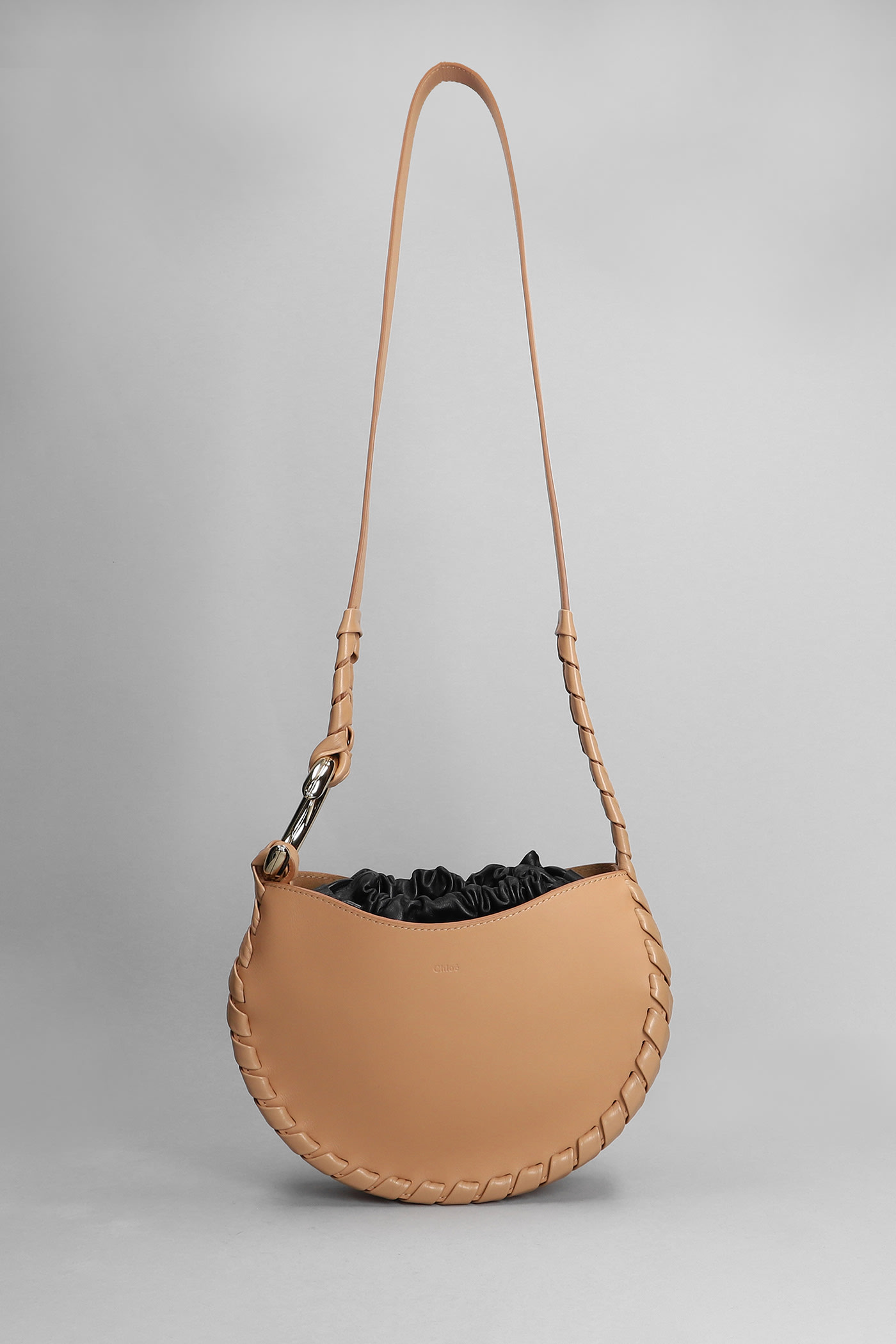 Chloé Mate Shoulder Bag In Leather Color Leather