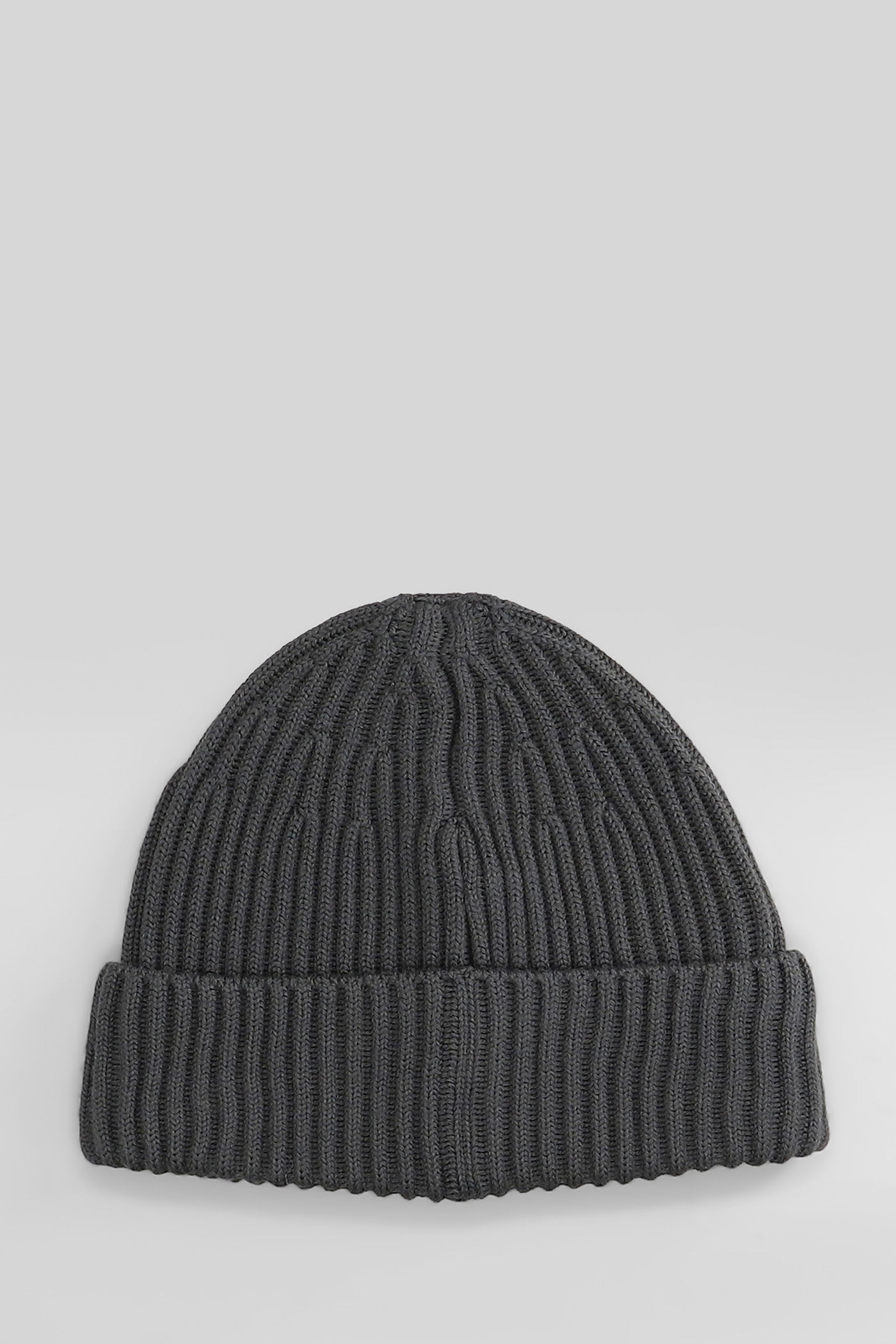 Stone Island Ribbed Knit Beanie With Folded Cuff And Logo Patch In Gray