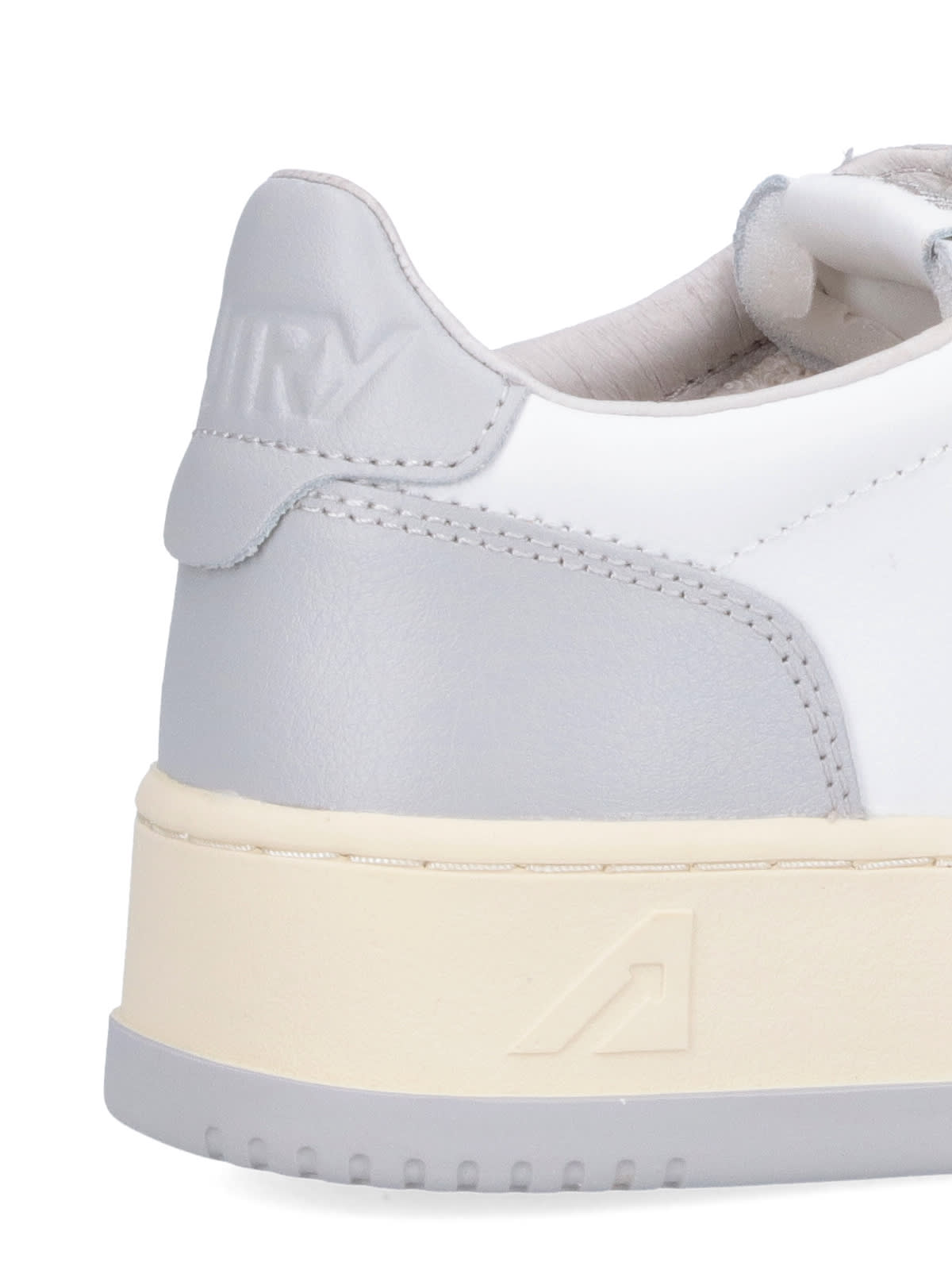 Autry Medalist White And Grey Low Top Sneakers With Logo Detail In Leather Man In Neutral