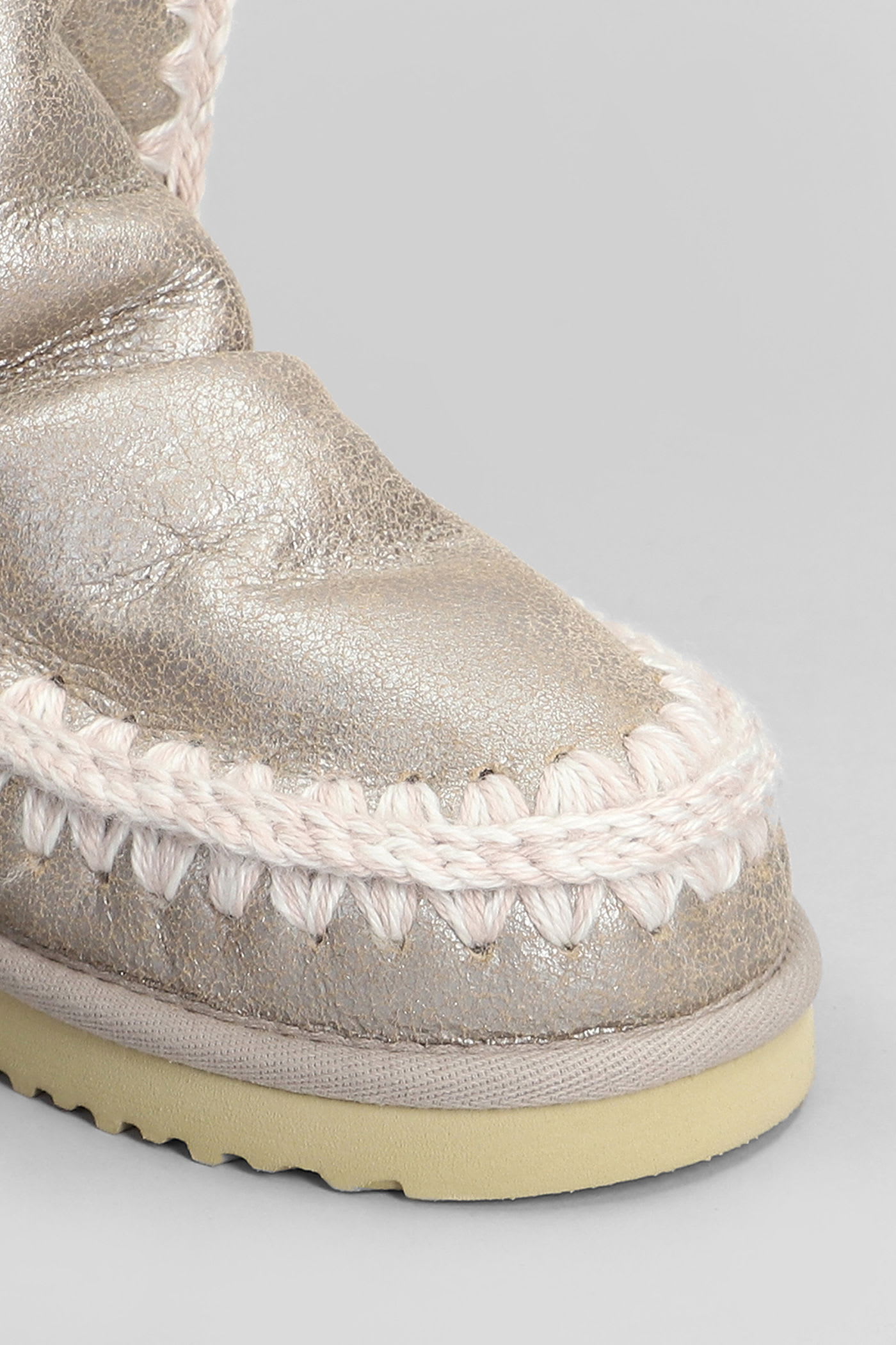 Mou Eskimo 18 Low Heels Ankle Boots In Beige Leather In Gray