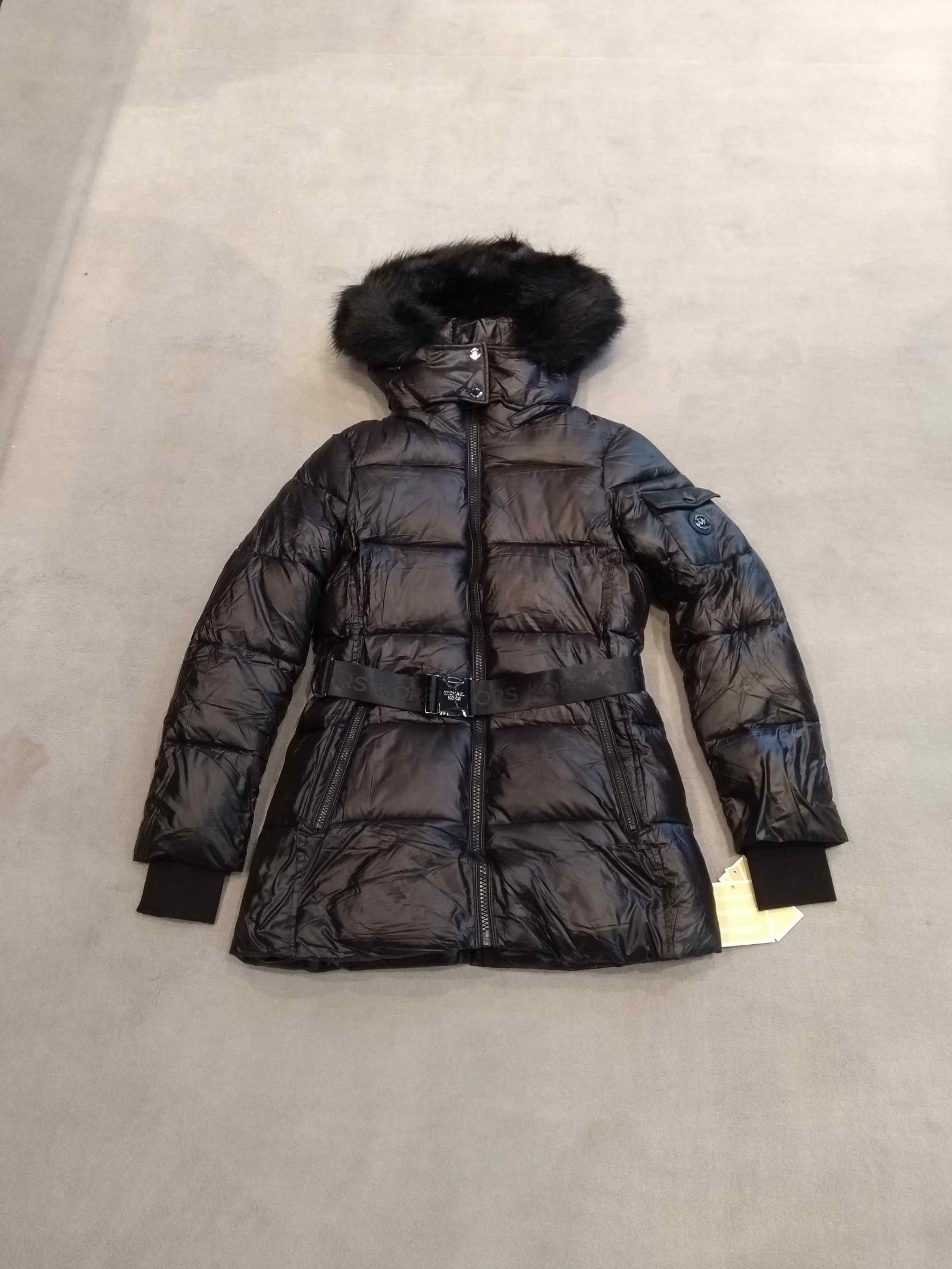 Michael Kors Collection Belted Orizontal Quilted Down Coat Zip Off Hood Faux Fur