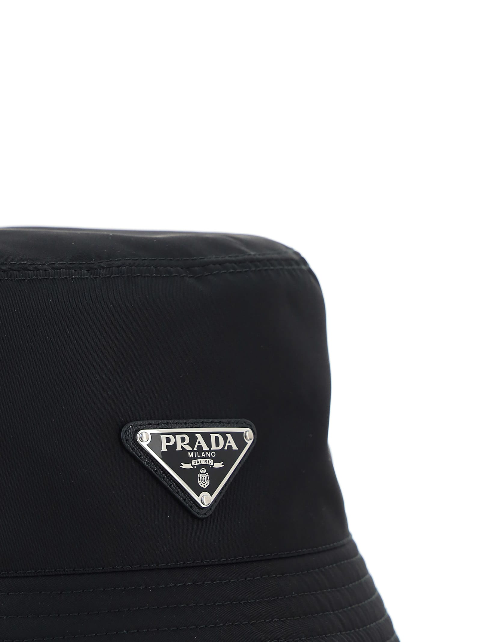 Prada Raffia Bucket Hat In Nero