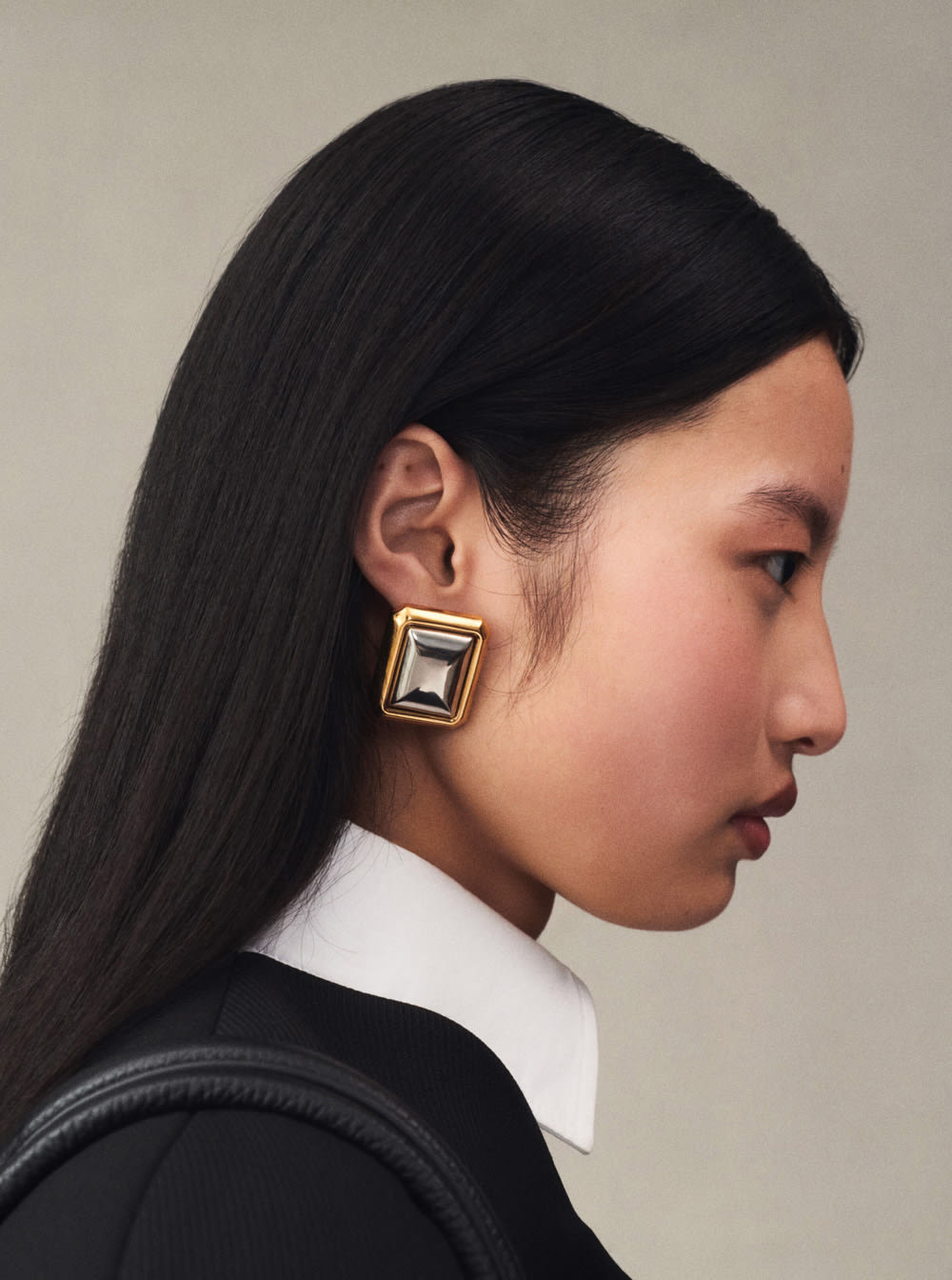 Jacquemus Les Pendants Carre In Brown