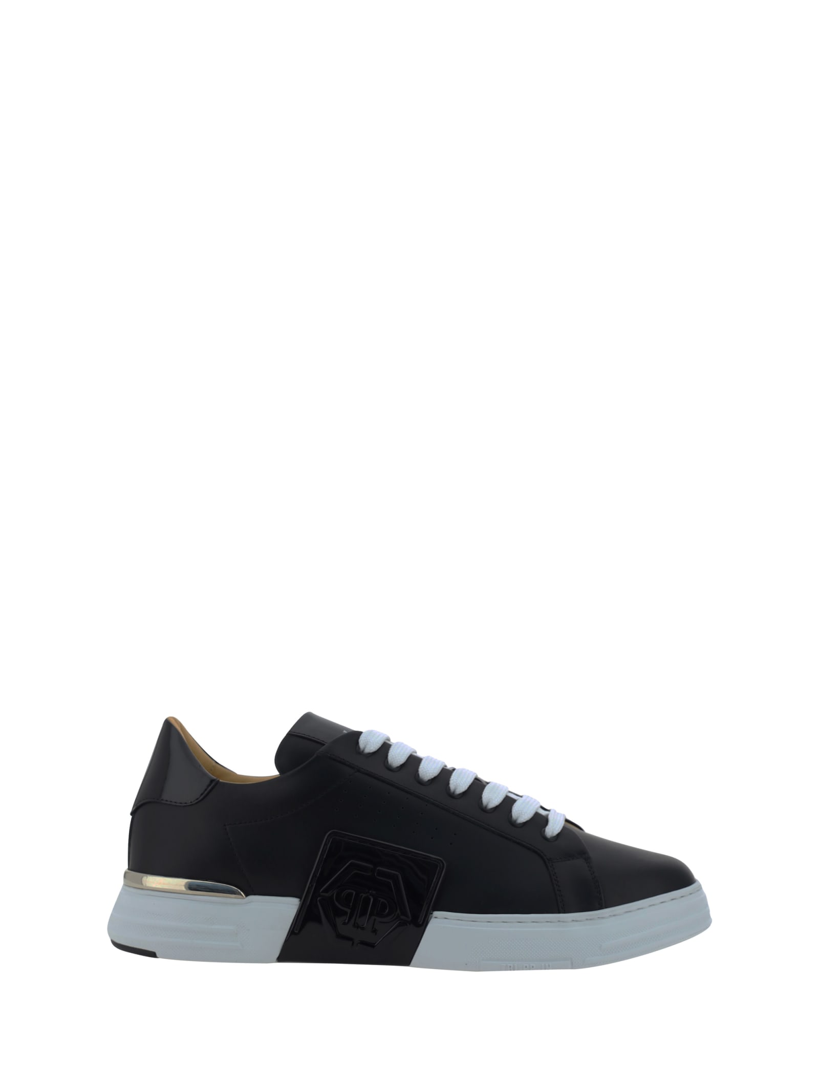 Shop Philipp Plein Lo Top Sneakers In Nero