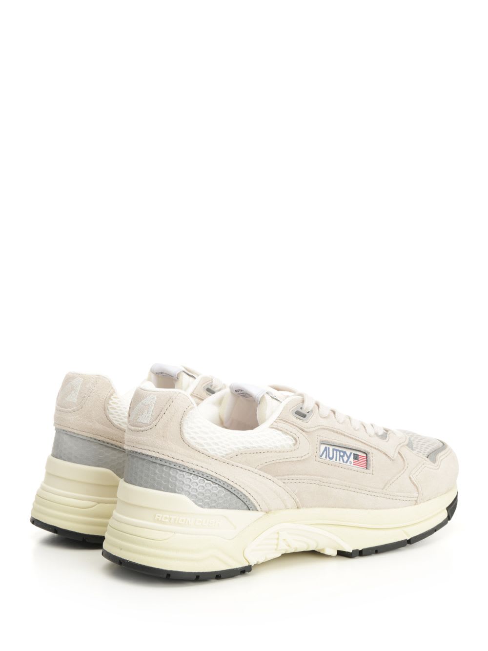 Autry Hyperway Low Woman In Sand