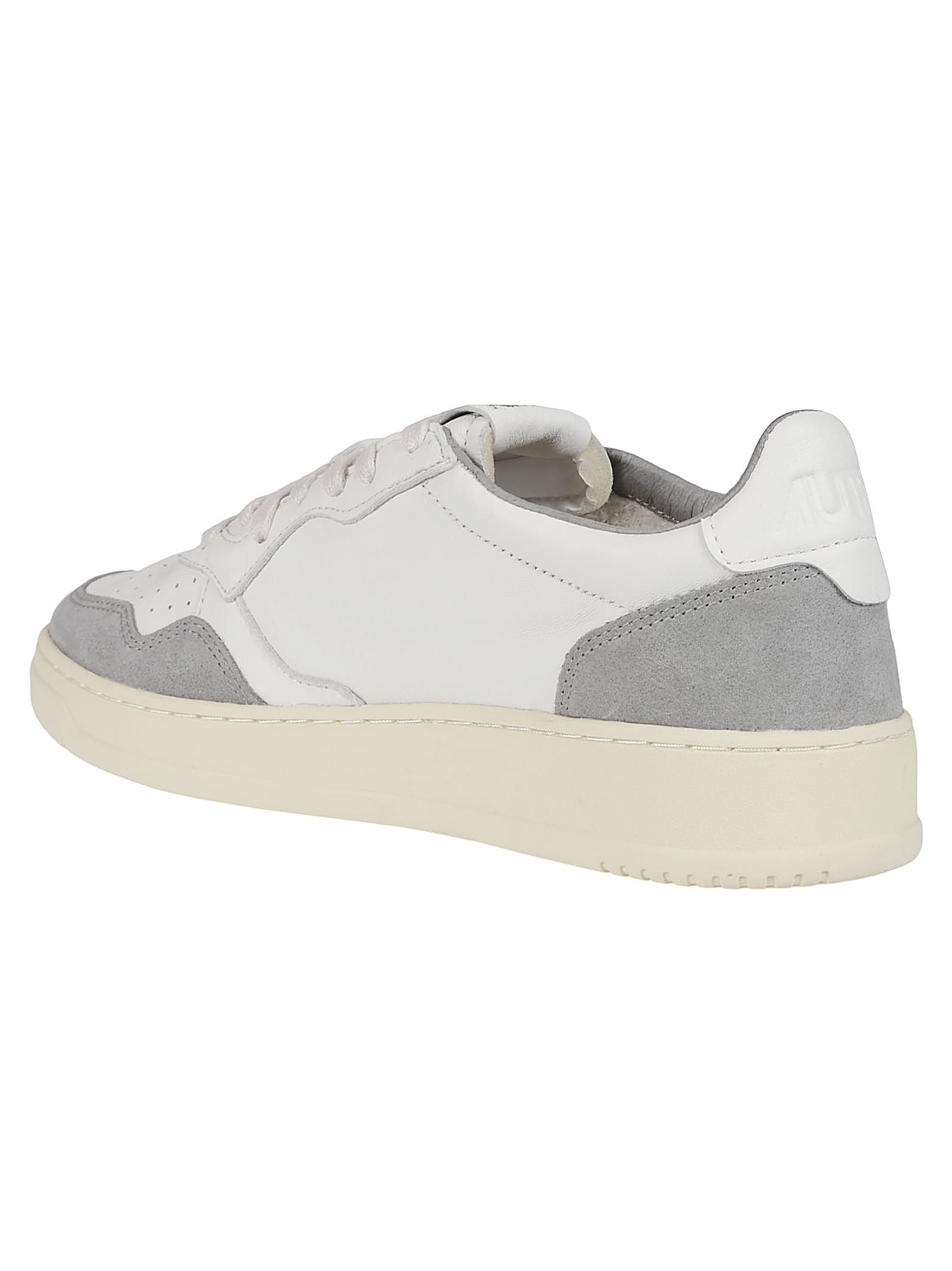 Autry Medalist Low Sneakers In Gray