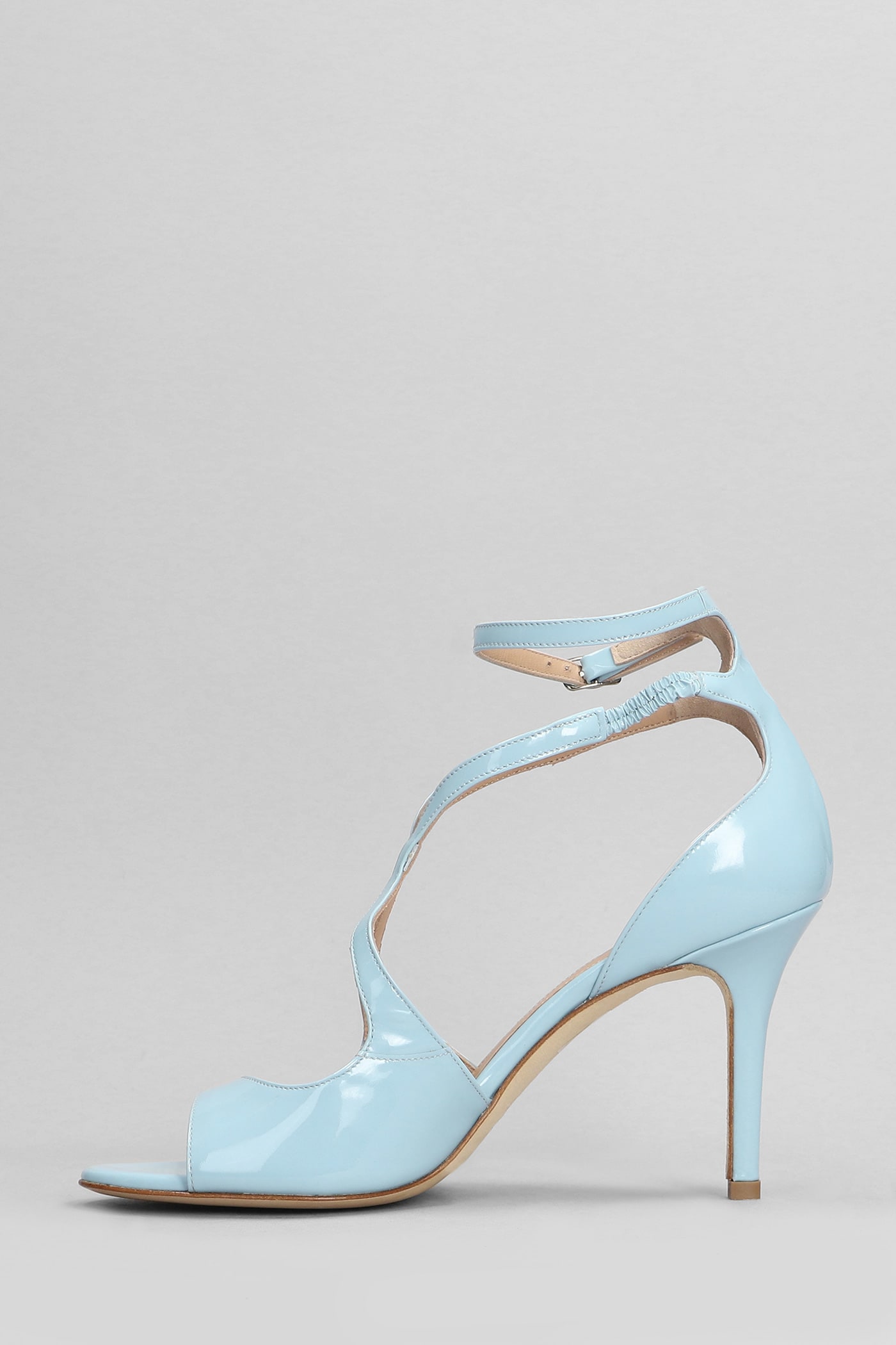 THE SELLER SANDALS IN CYAN PATENT LEATHER 