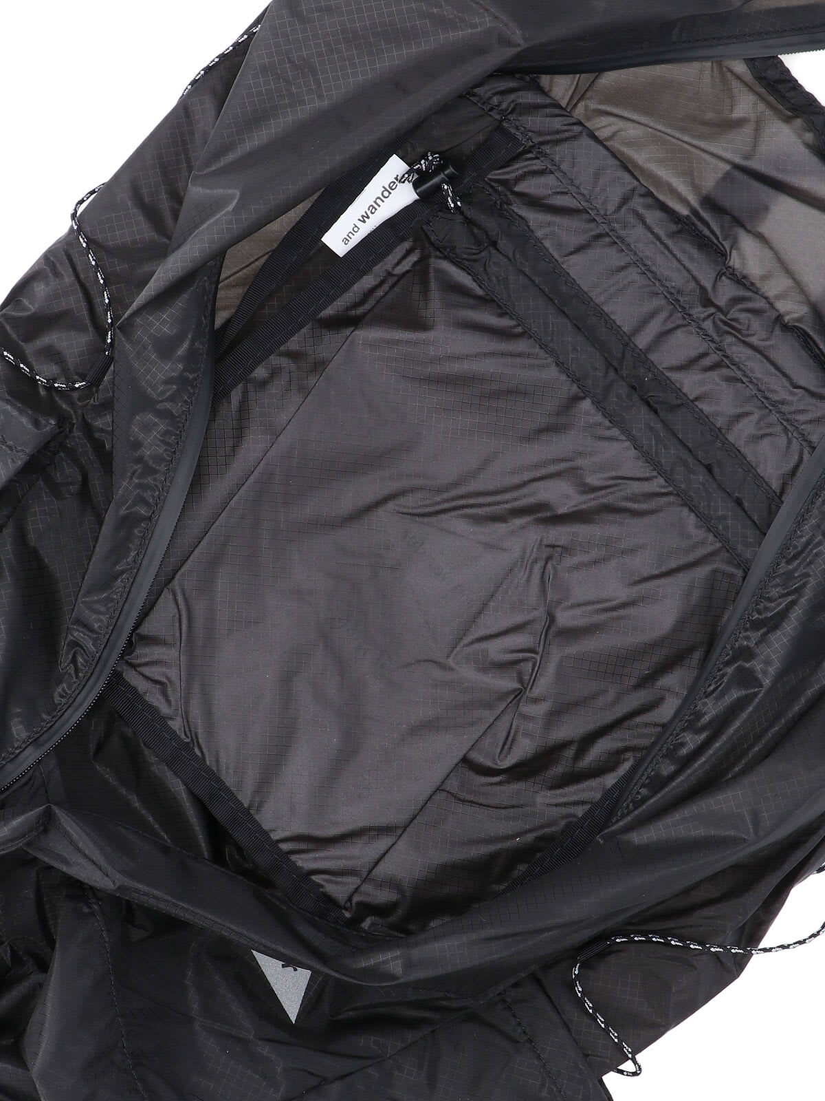 And Wander 98 Sil Daypack Backpack In Black