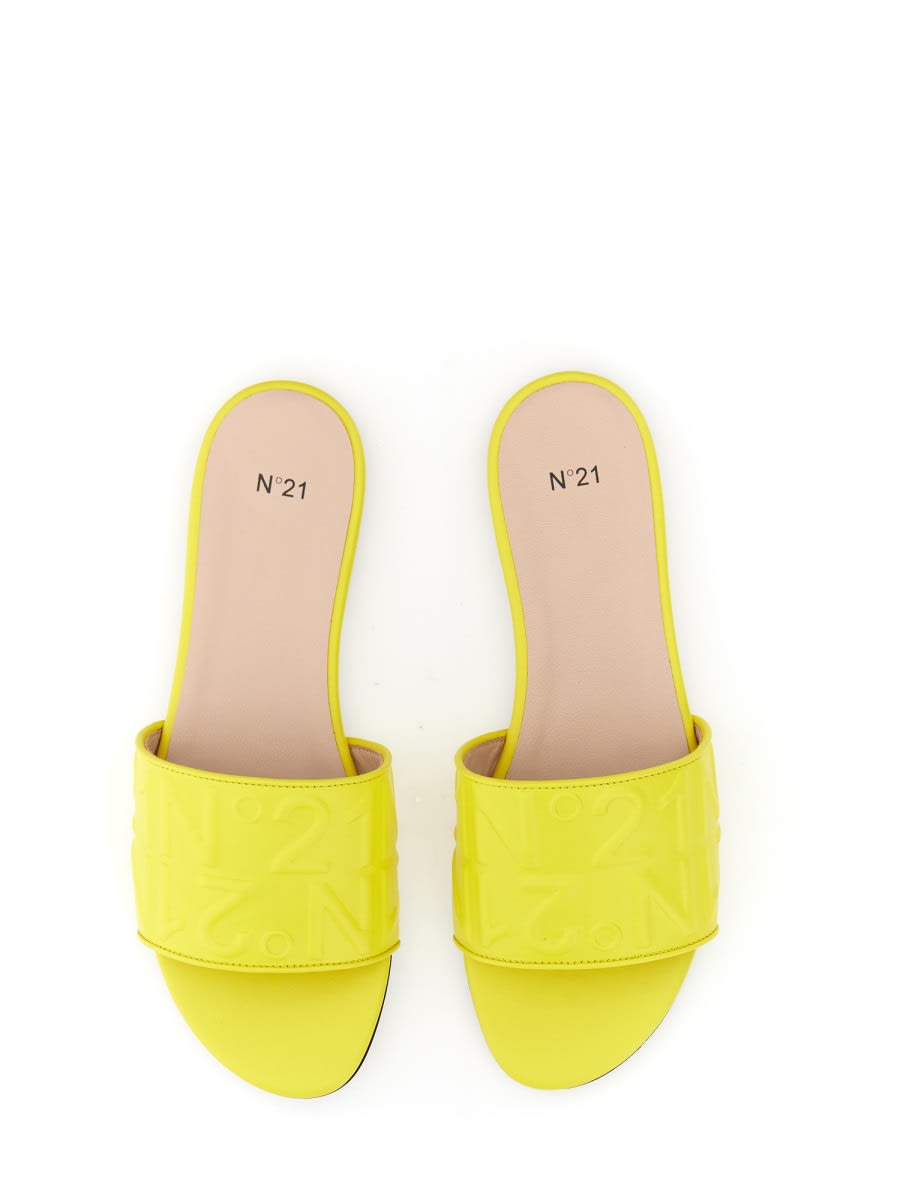 N°21 Slide Sandal With Logo In Yellow