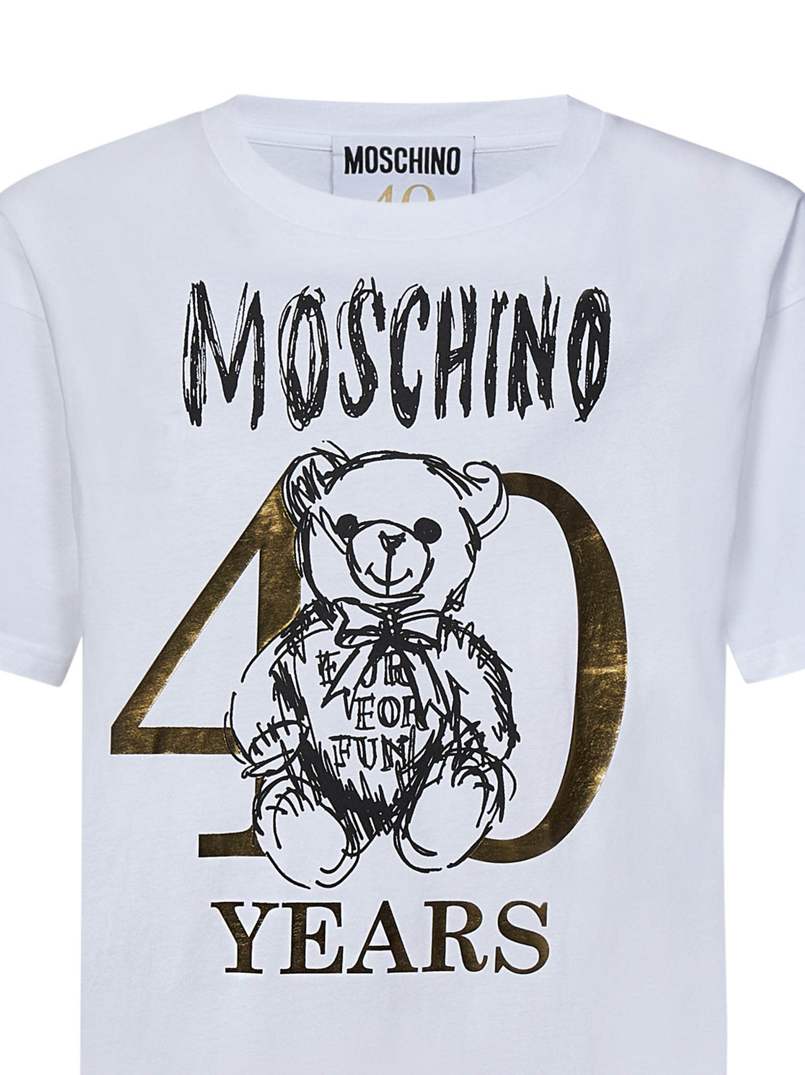 Shop Moschino Teddy 40 Years Of Love T-shirt In 1001