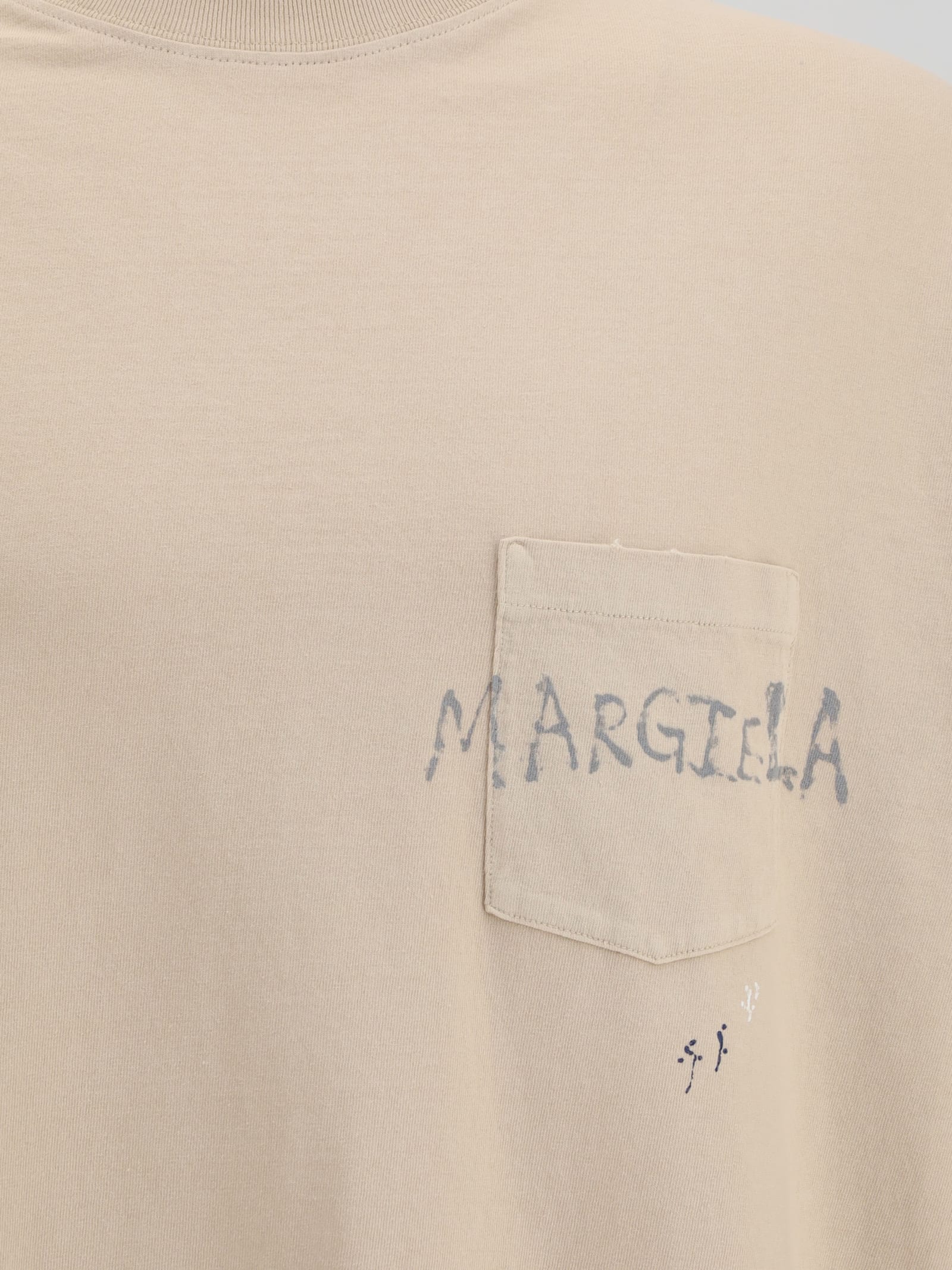 Maison Margiela Blush Beige T-shirt With Graffiti Logo In Multi