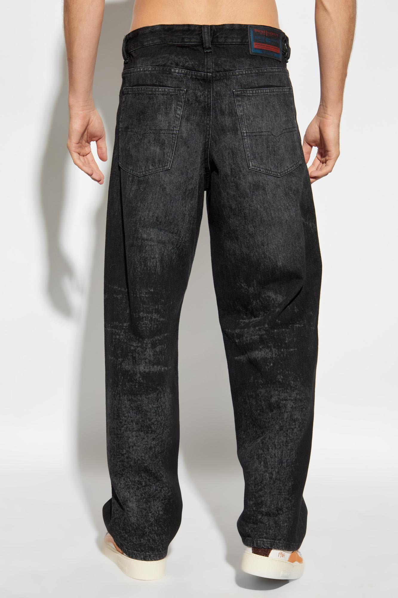 Diesel Regular Jeans In Gold