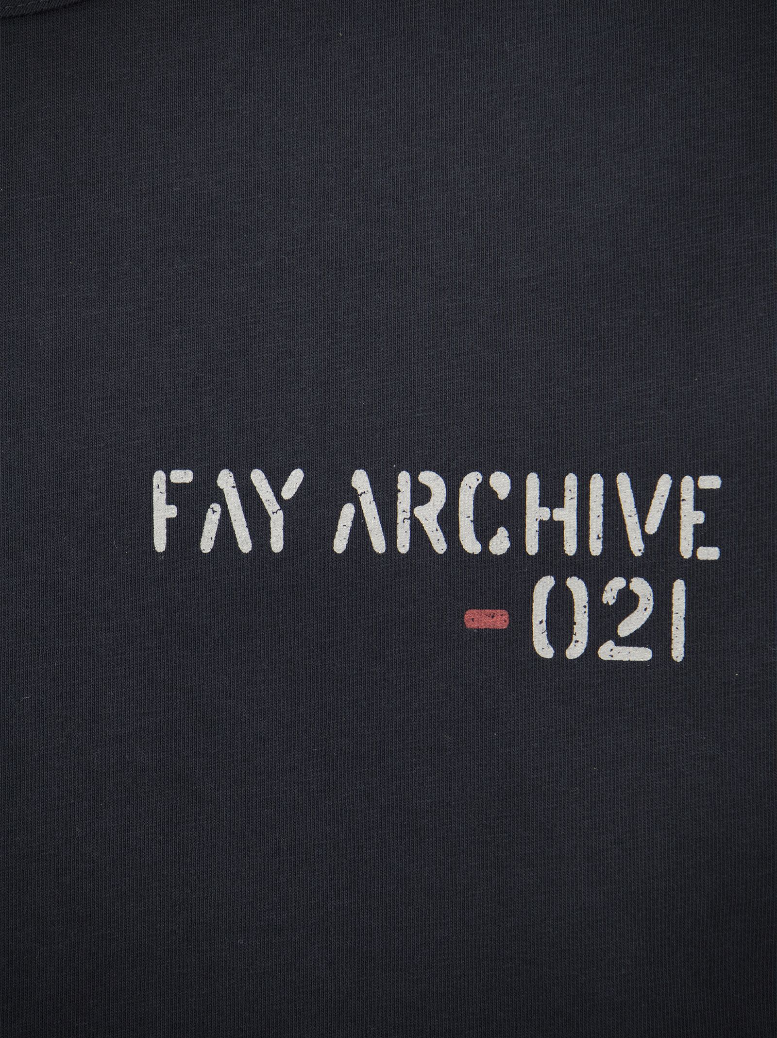 Shop Fay Archive T-shirt In Navy Blue