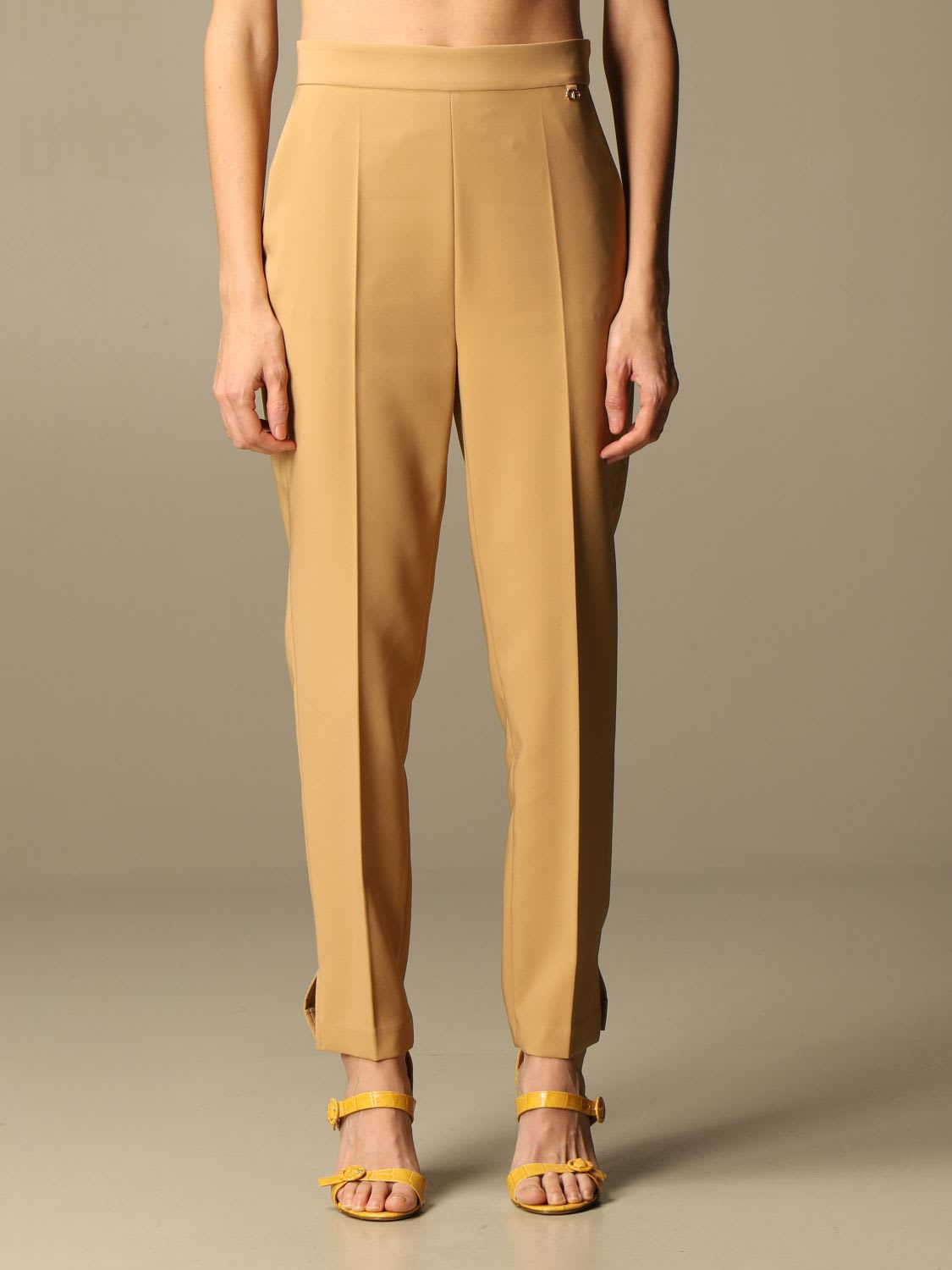 Click to view more detailed imagery on our partner's website Elisabetta Franchi Celyn B. Elisabetta Franchi Pants Elisabetta Franchi Slim Trousers In Beige