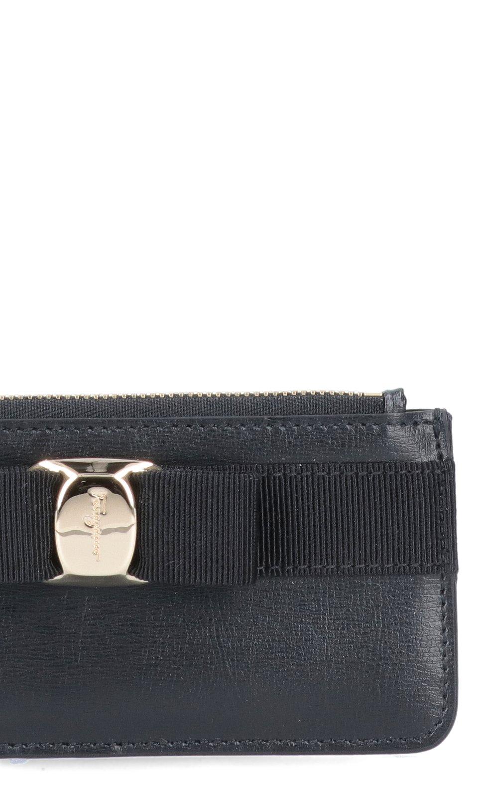 Shop Ferragamo Vara Bow Detailed Card Holder In Black