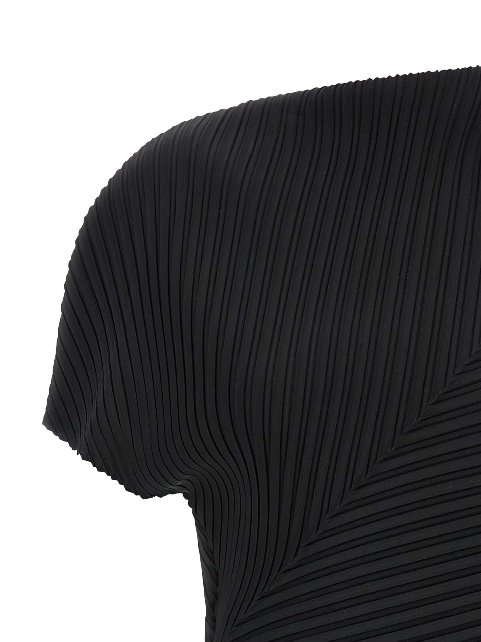 Issey Miyake Soft Fold Pleats Top In Black