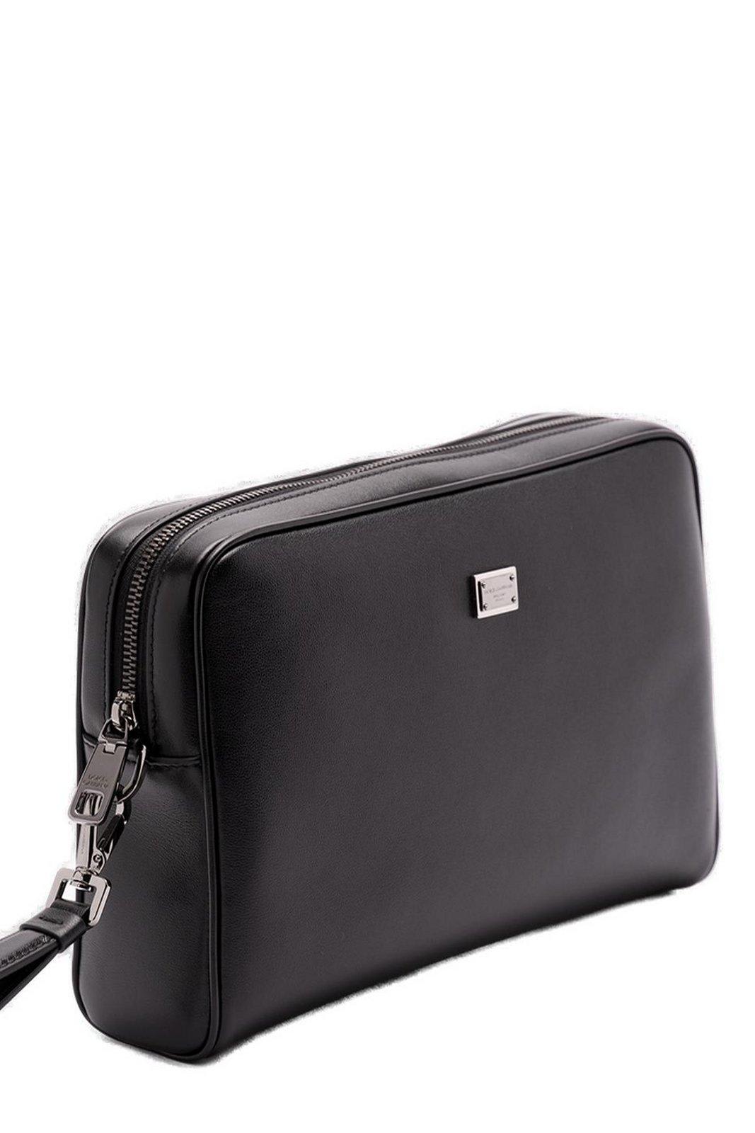 Dolce & Gabbana Branded Tag Zipped Pouch In Black