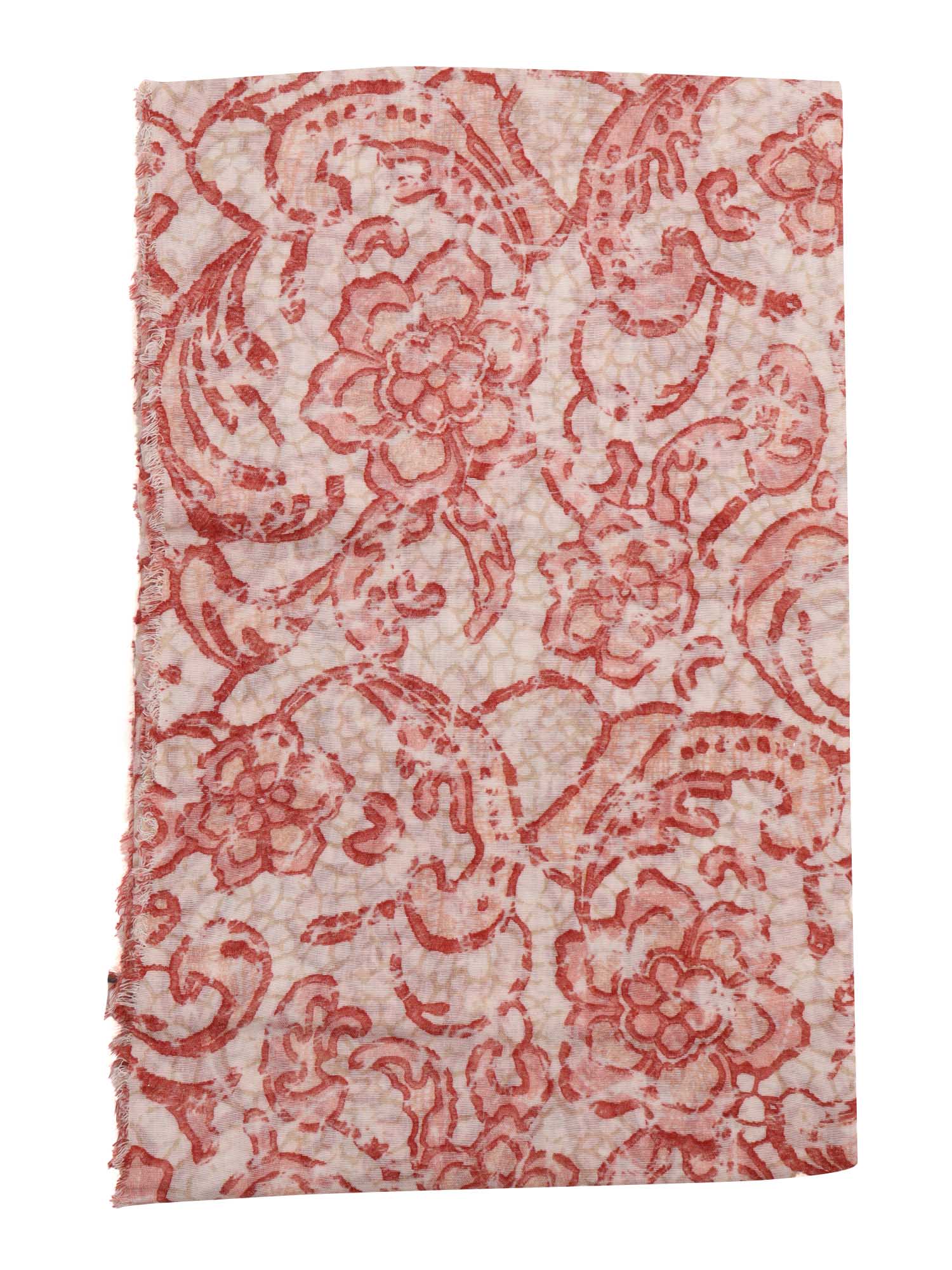 Scarf With Red Pattern