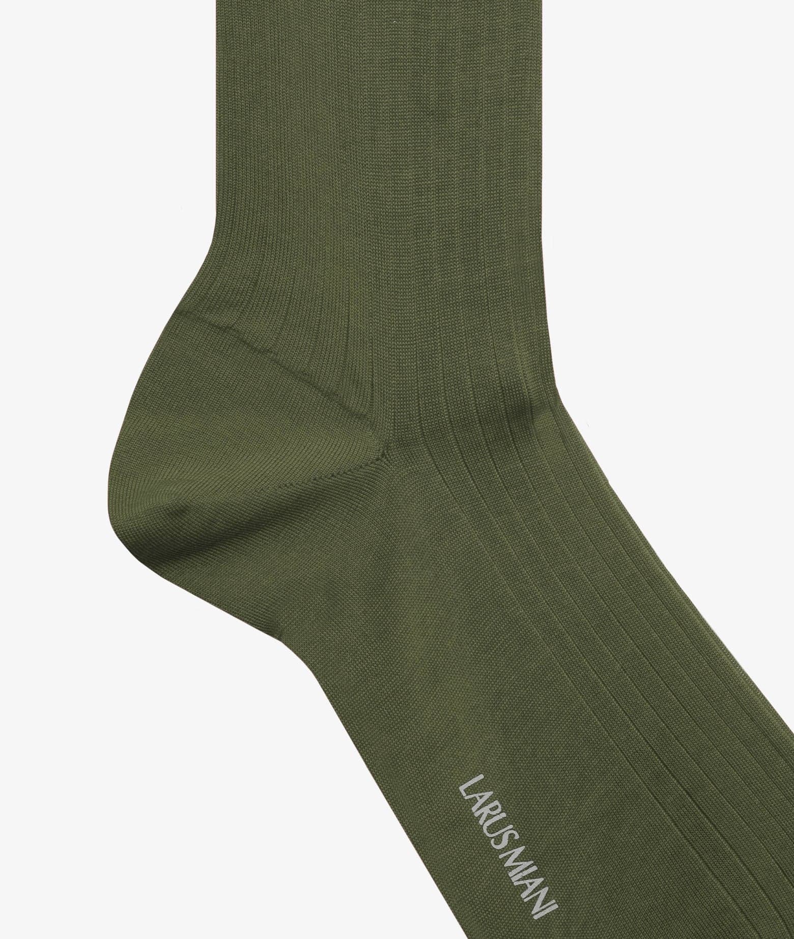Larusmiani Ribbed Socks Socks In Olive