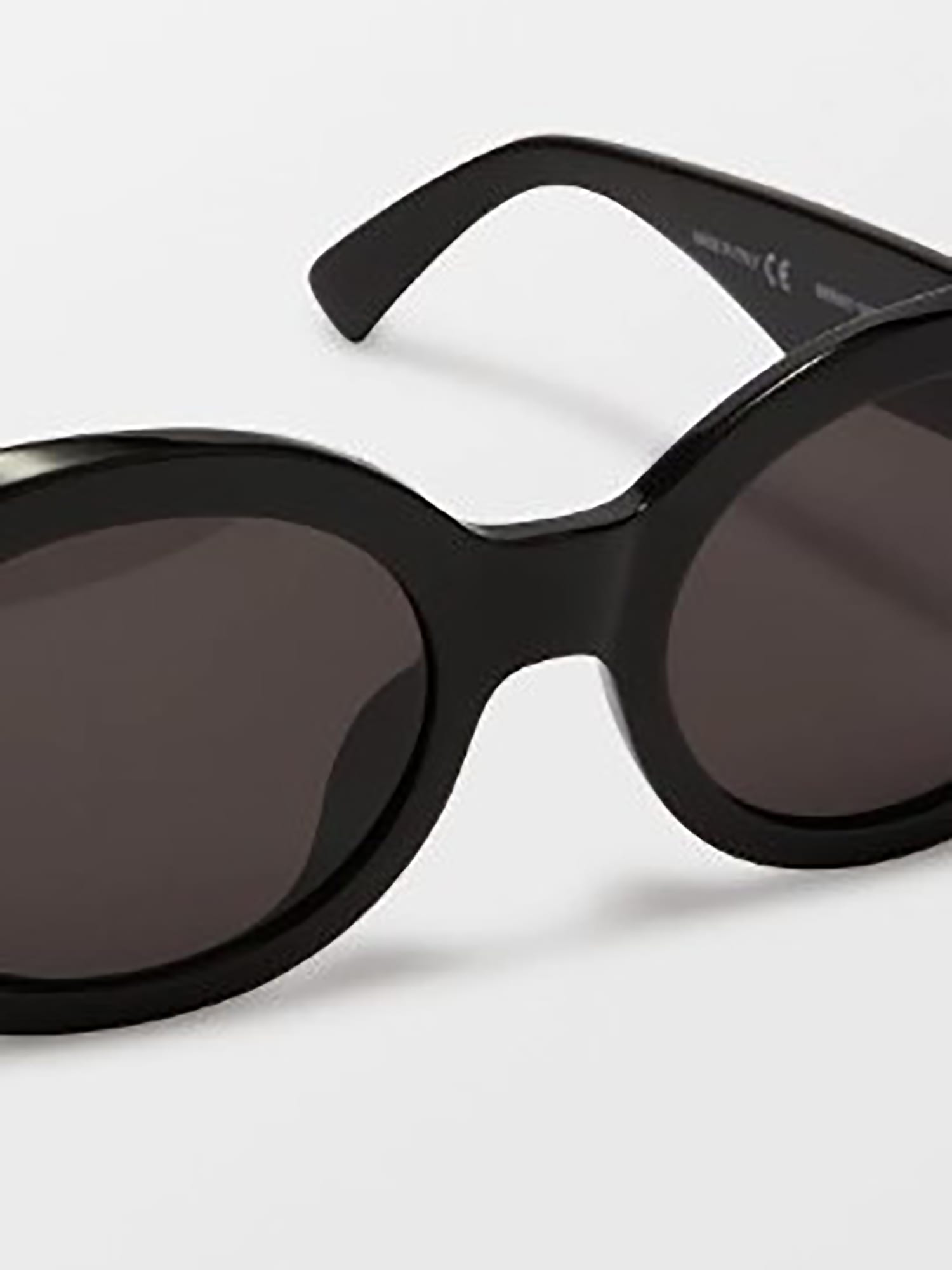 Shop Ambush Kurt Sunglasses Sunglasses In Black