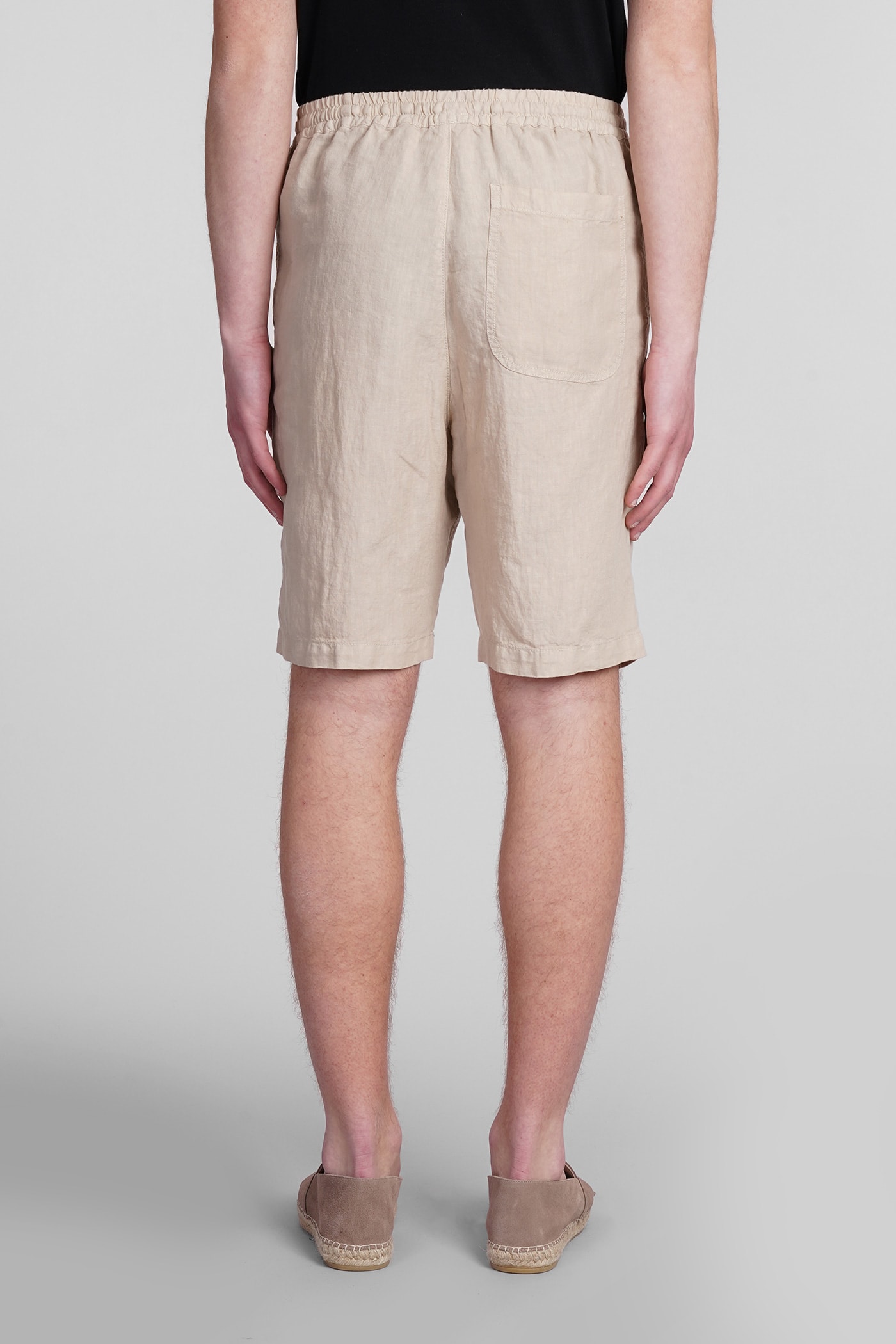 Shop 120% Lino Shorts In Beige Linen In Nut