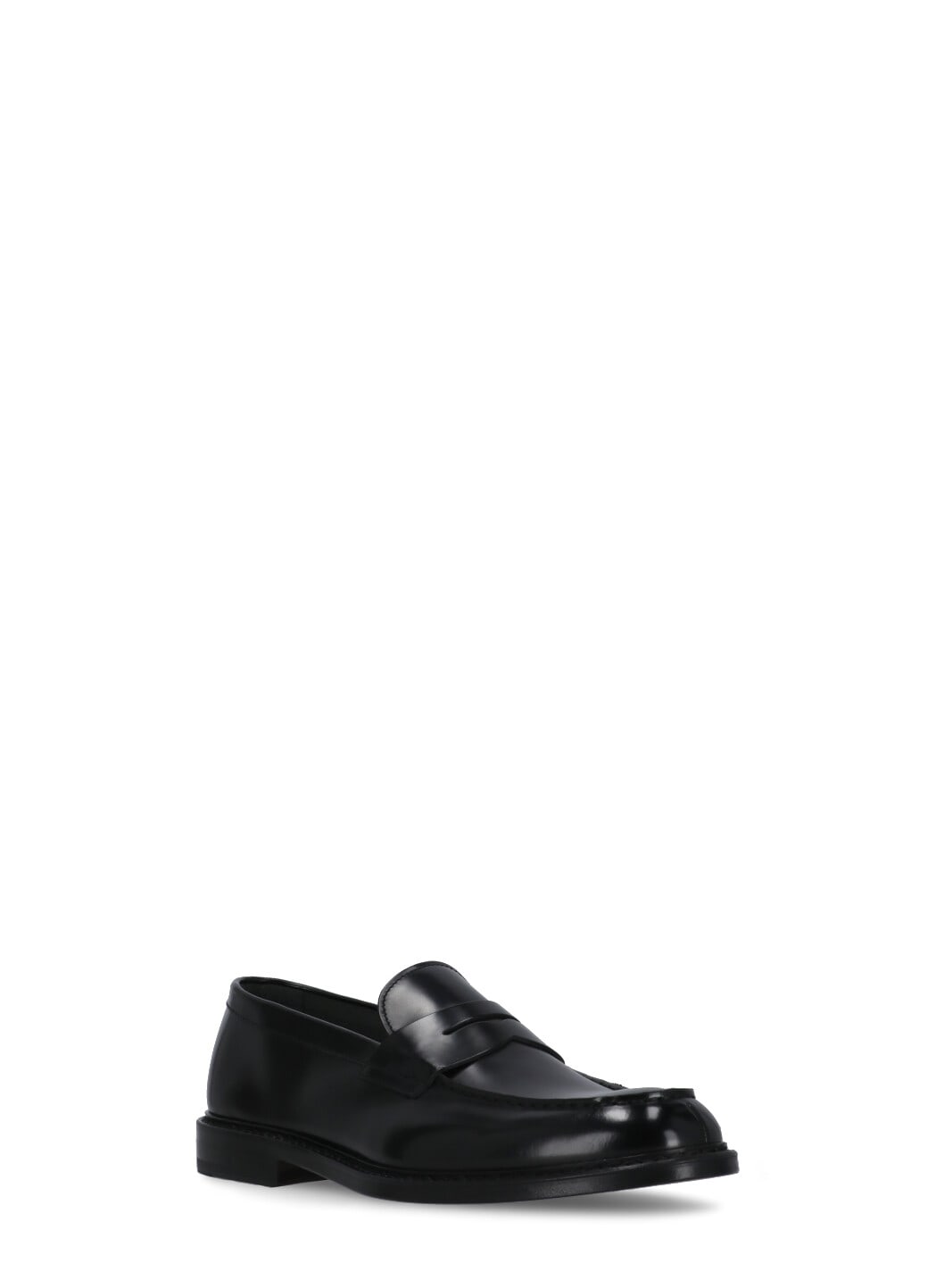 Shop Doucal's Smooth Leather Loafers In Black