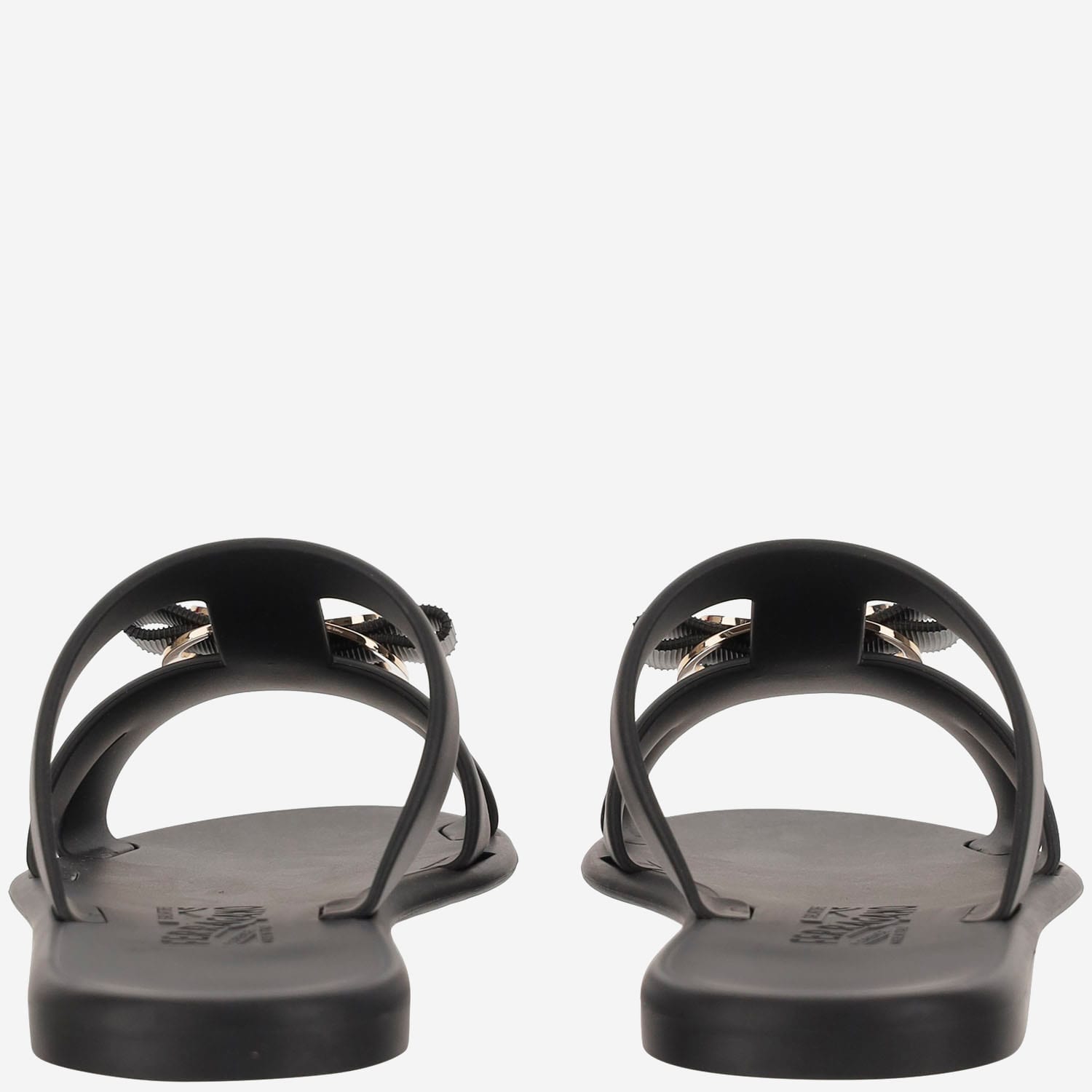 Ferragamo Lilou Vara Plate Flat Slides In Black