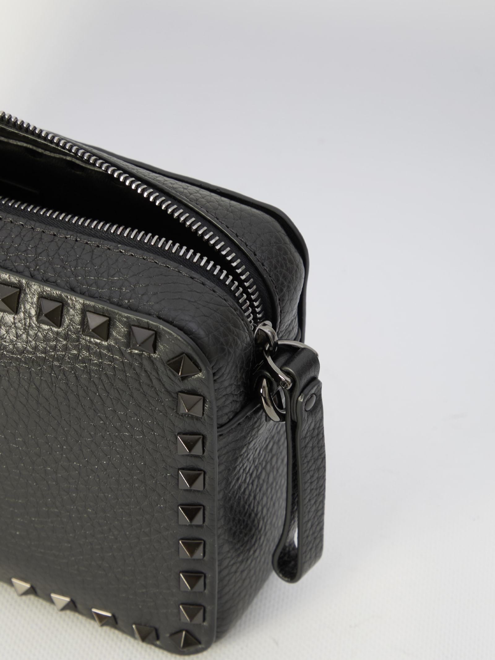 Valentino Rockstud Crossbody Bag In Black