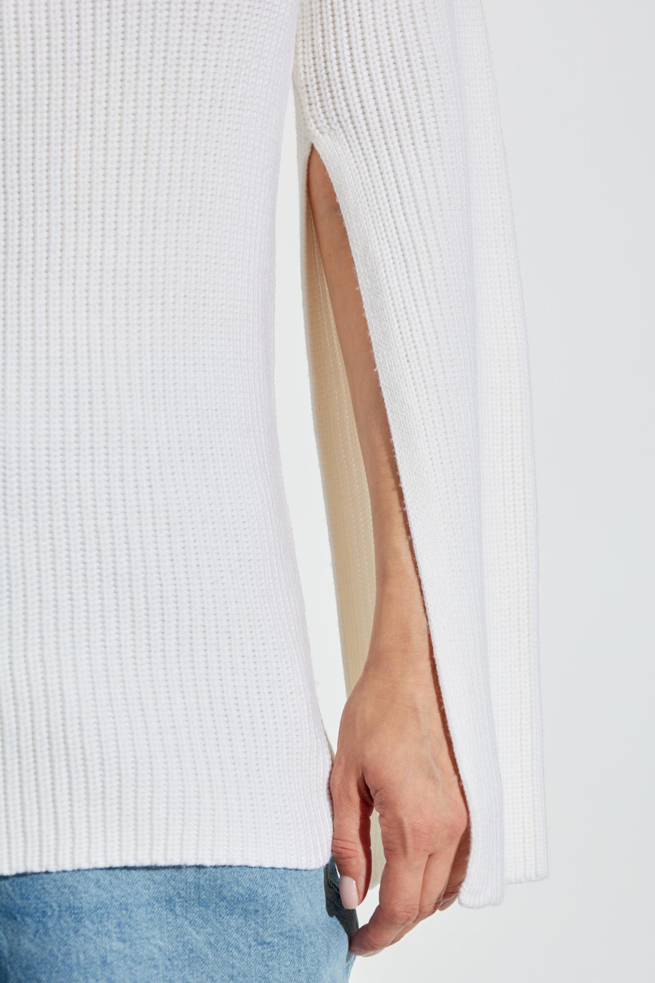 Totême Toteme Wool Turtleneck In White