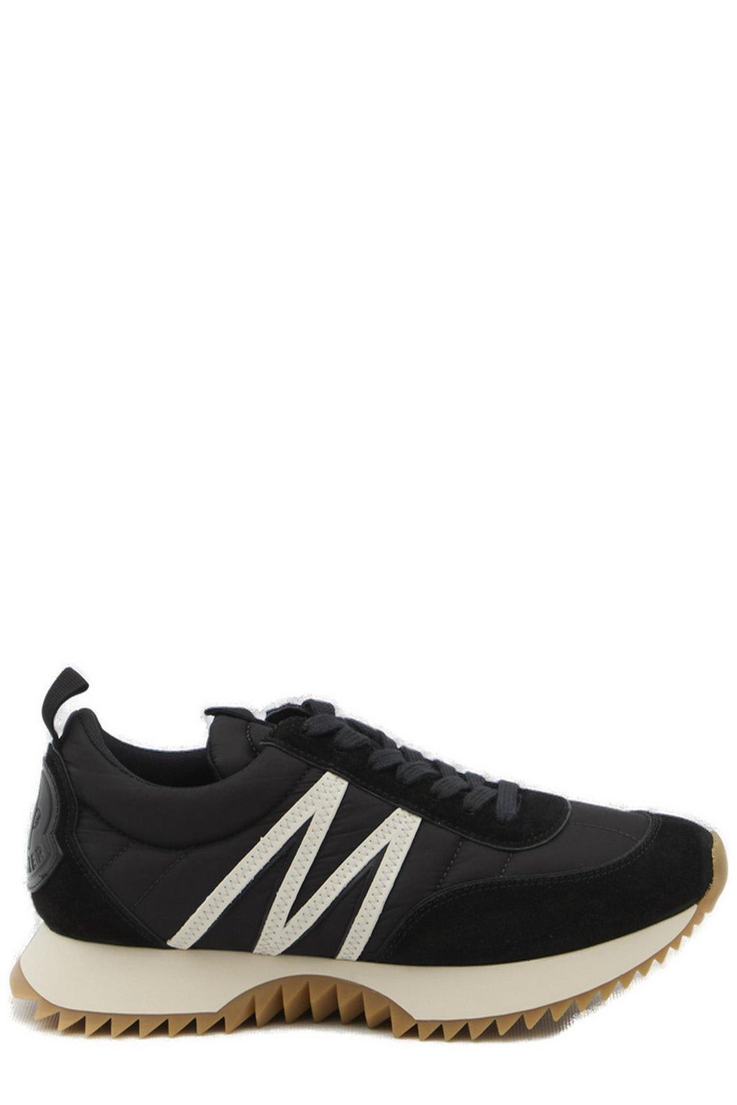 Moncler Pacey Sneakers In Black