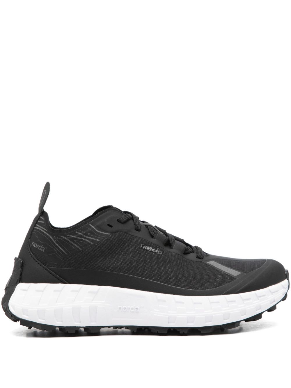Norda 001 Sneakers In Black