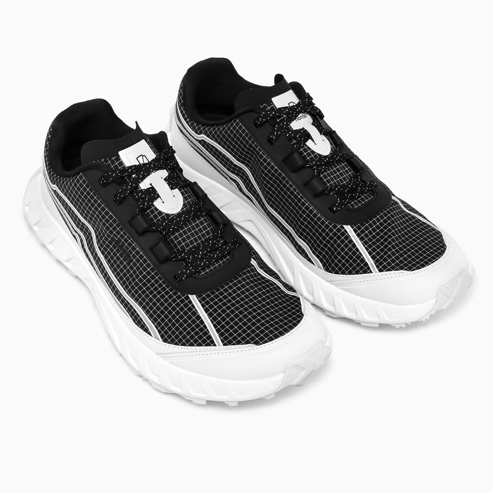 Shop Norda The 002 Blk/ripstop 1019 Sneakers In Black/white