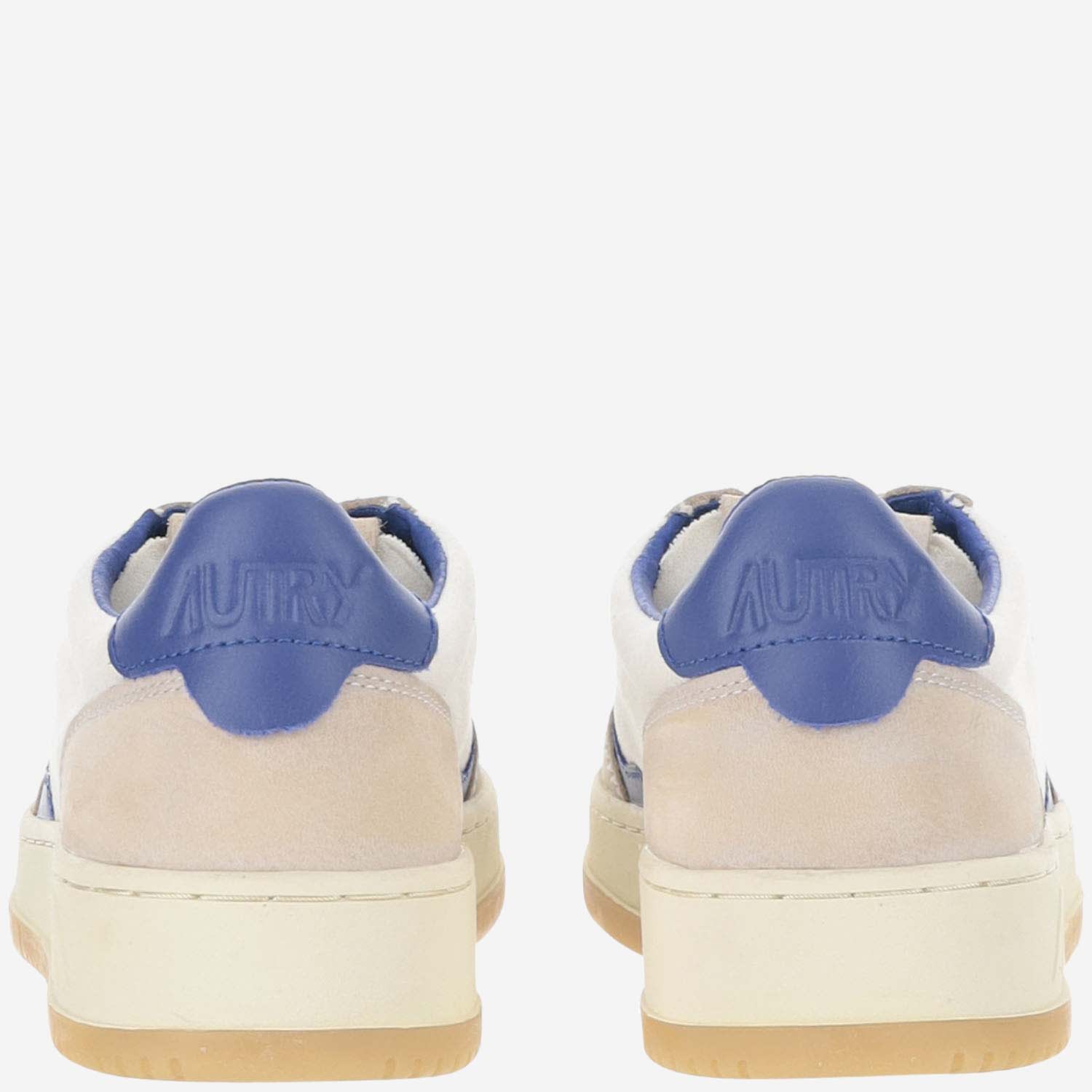 Shop Autry Medalist Low Canvas Sneakers In Bianco Azzurro