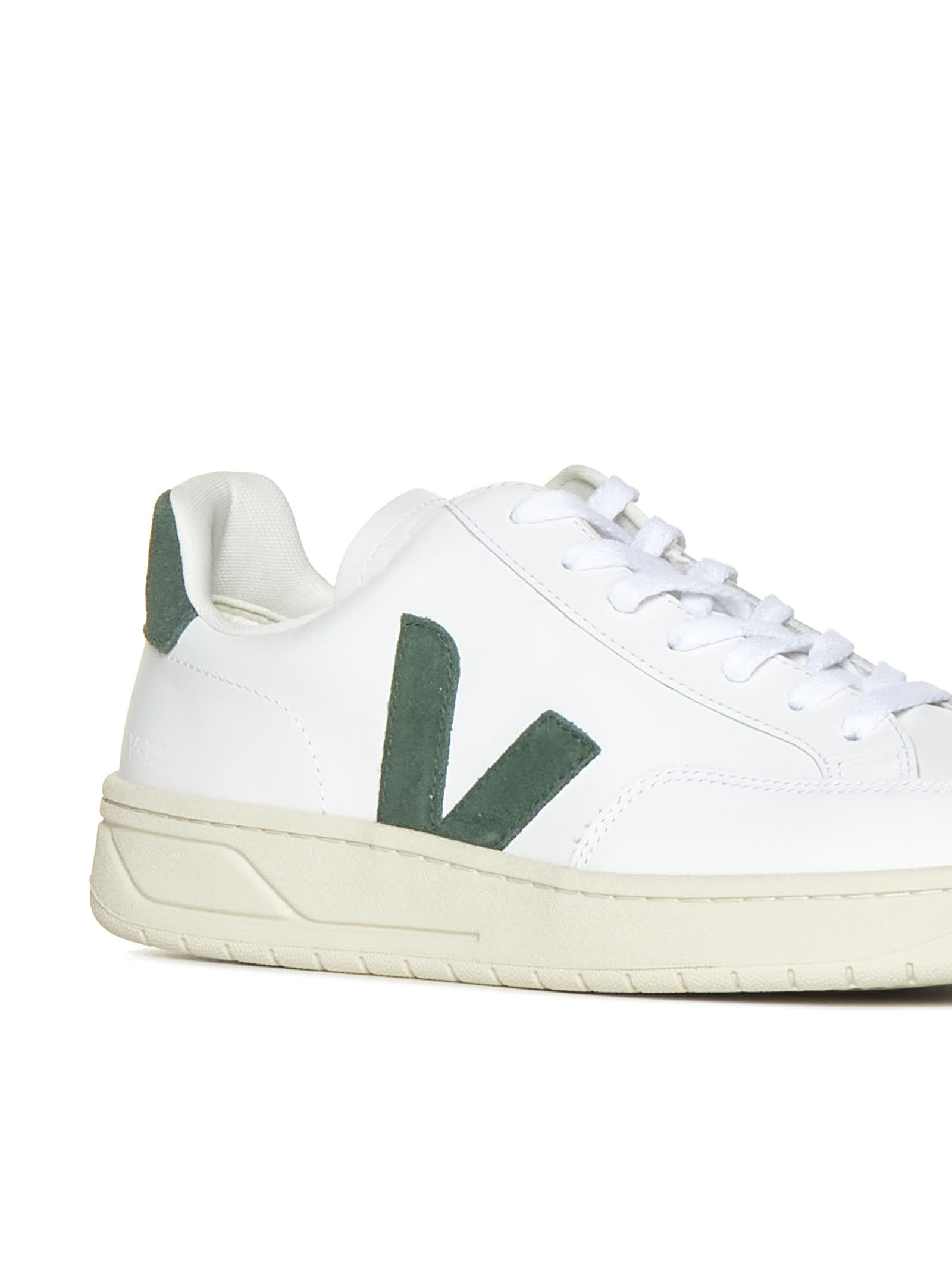 Shop Veja Sneakers In Extra-white_cyprus