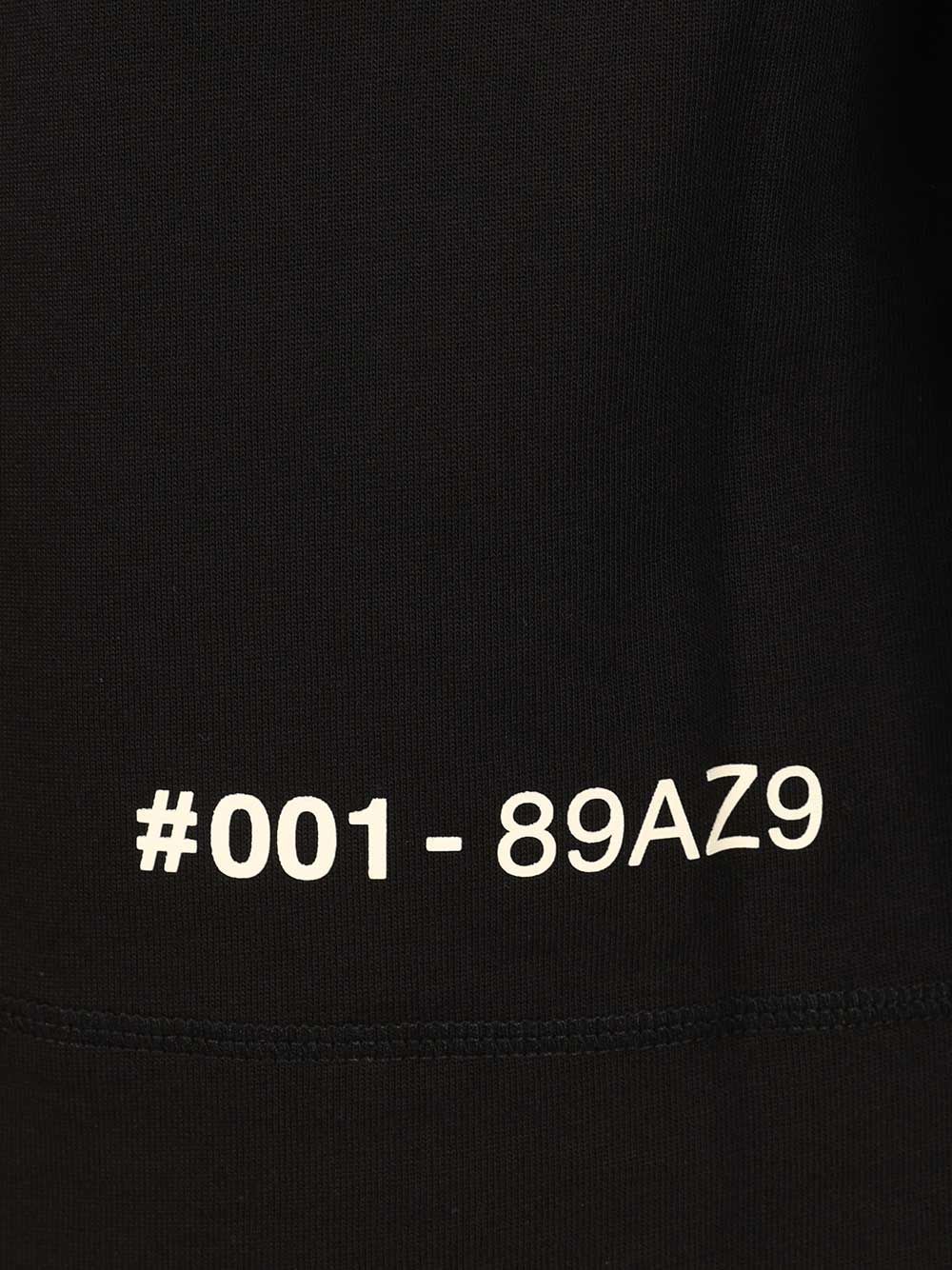 Moncler T-shirt Con Logo In Black