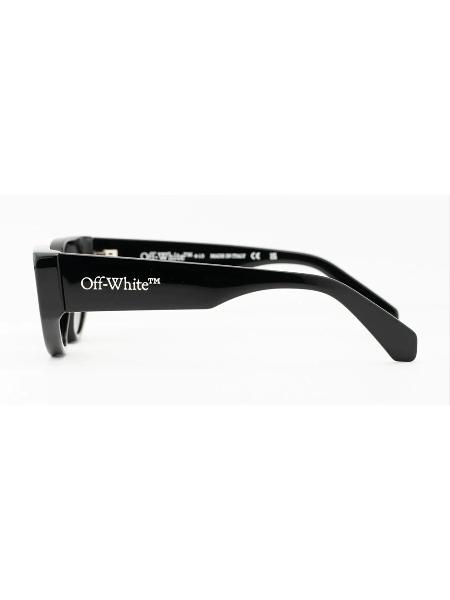 Shop Off-white Memphis Sunglasses Sunglasses In Black