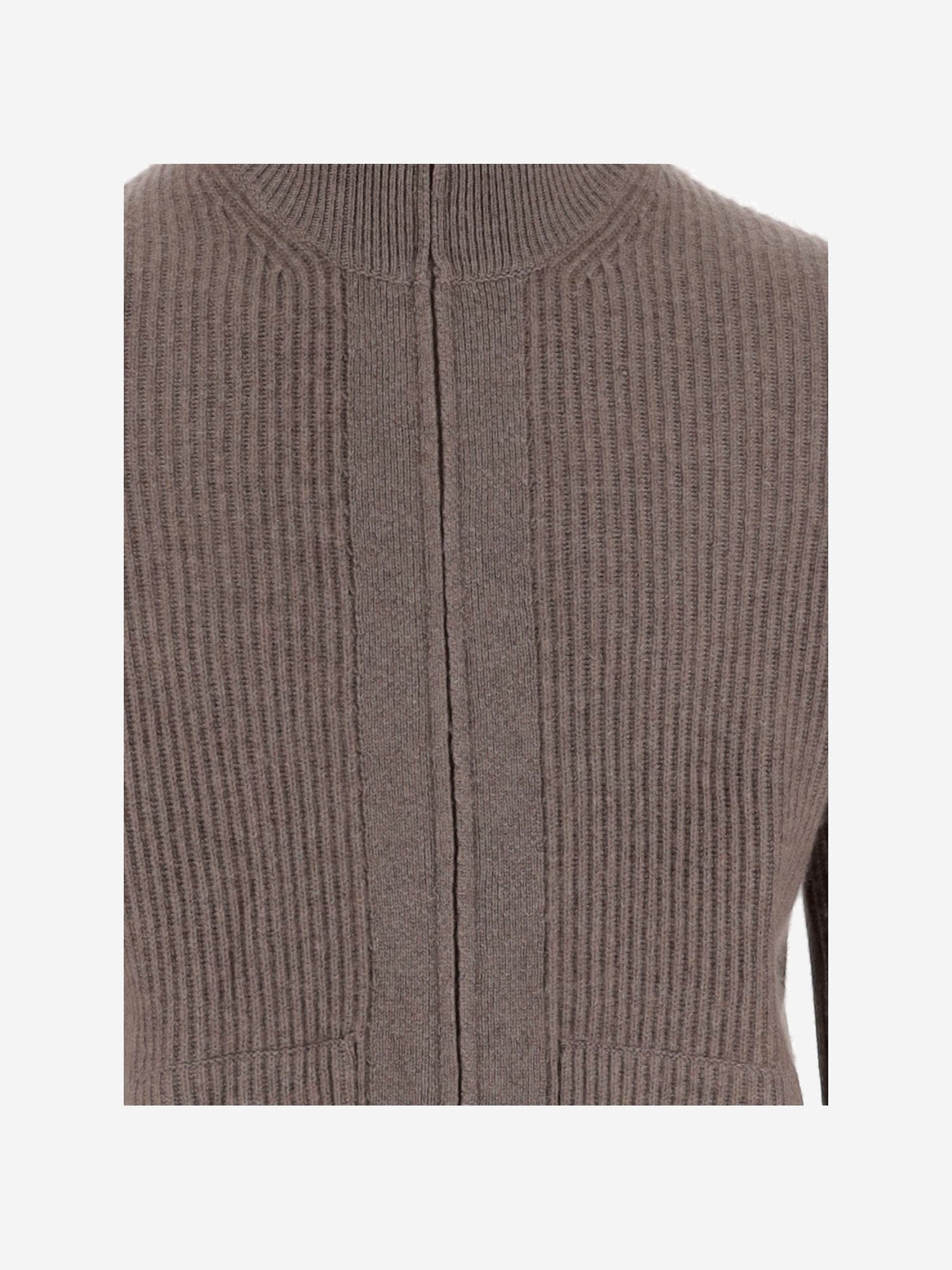 Shop Oliver Lattughi Cashmere Sweater In Beige