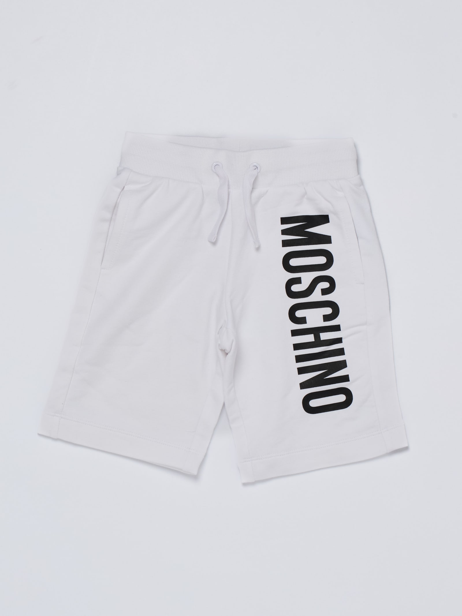 Shop Moschino Shorts Shorts In Bianco Ottico