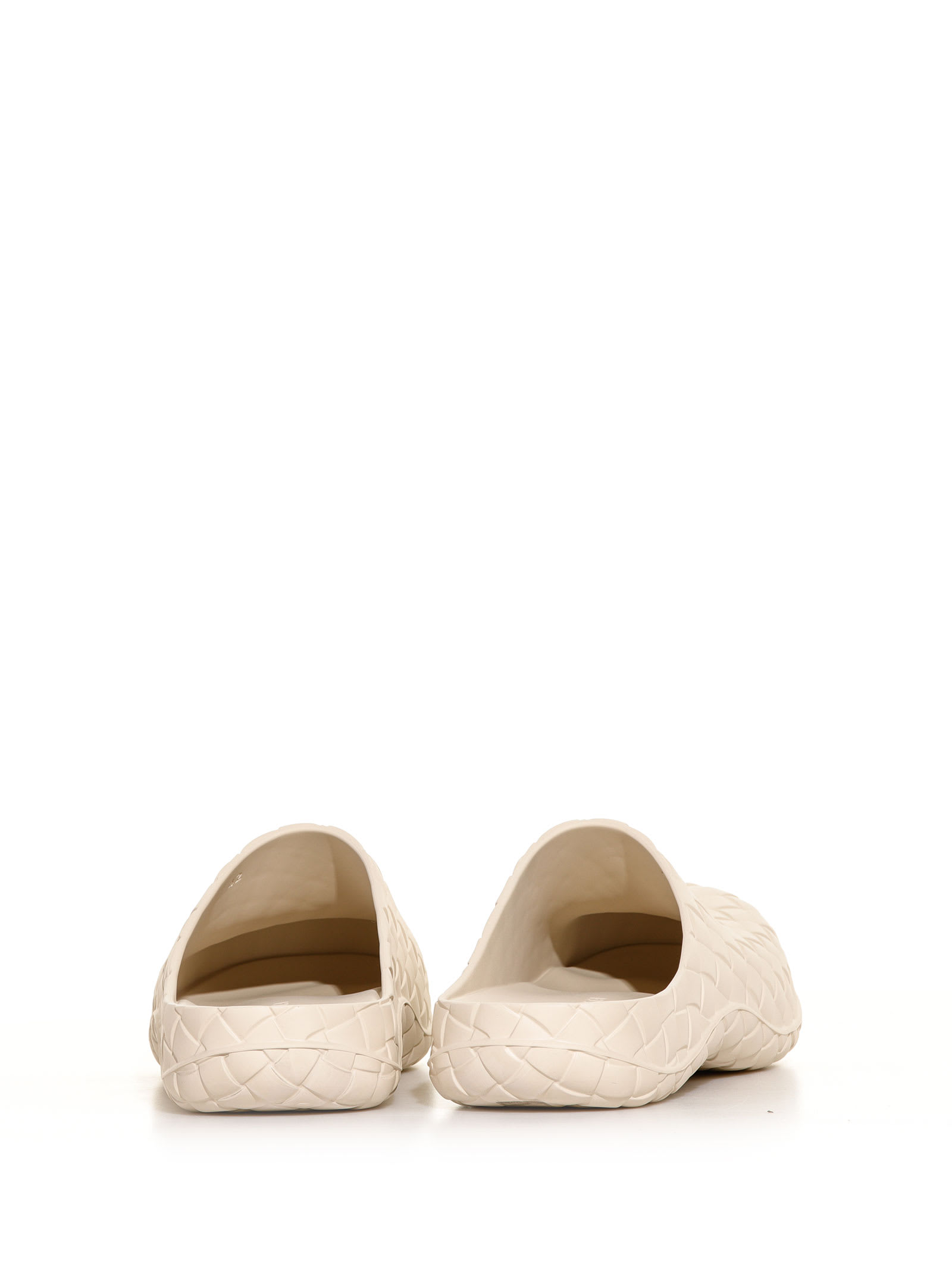 Bottega Veneta Slipper In Woven Leather In White