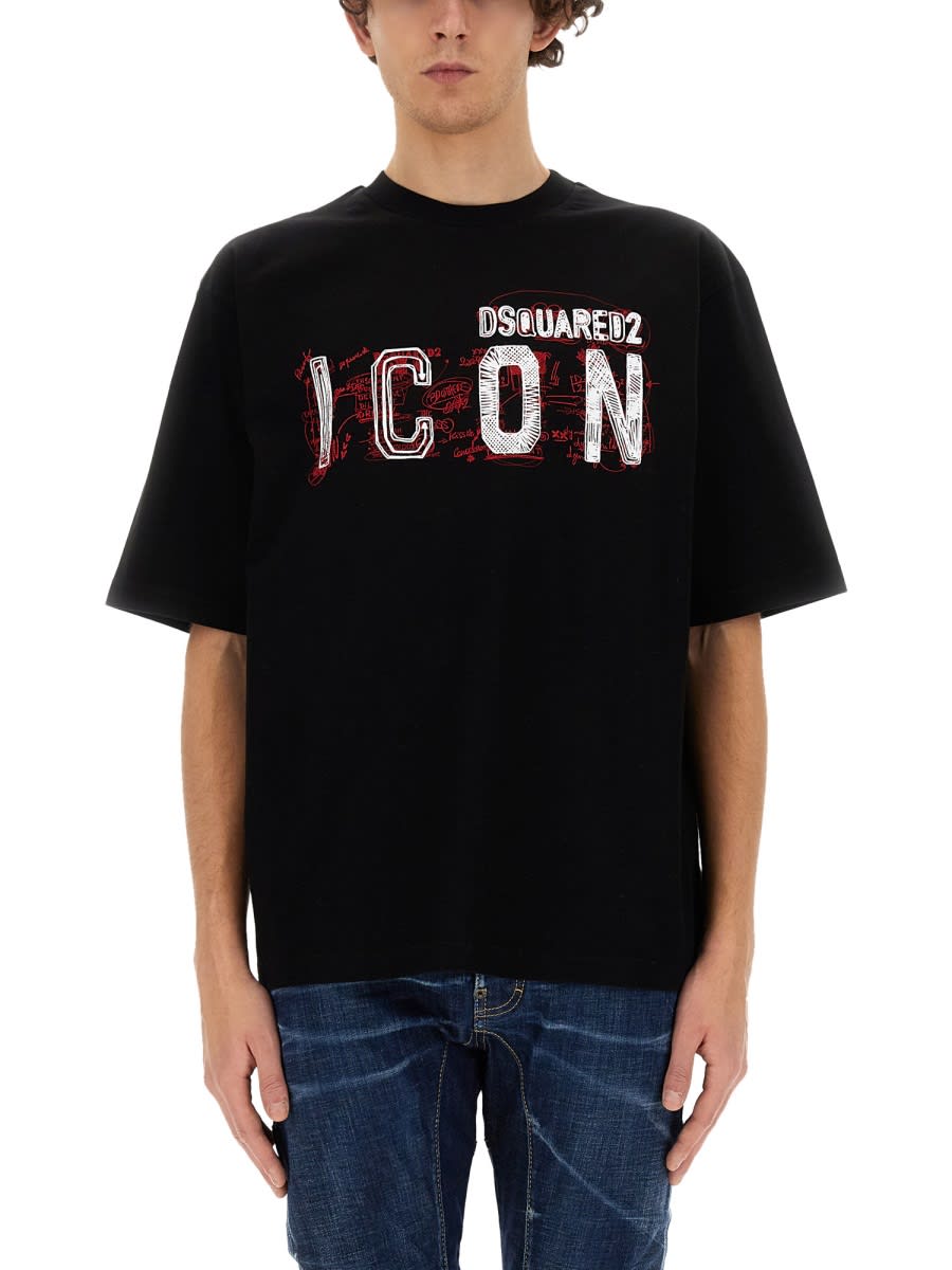 Shop Dsquared2 T-shirt With Logo In Black