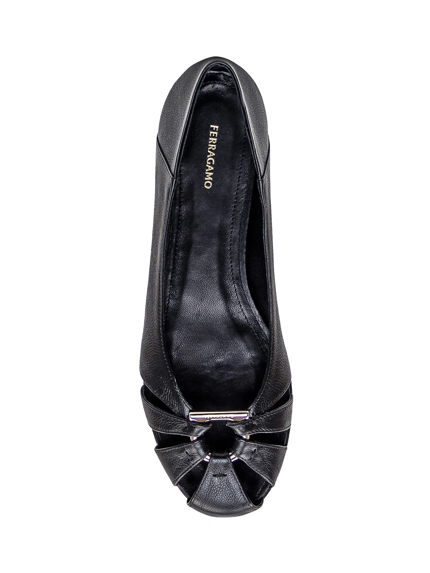 Shop Ferragamo Leather Ballerina In Nero