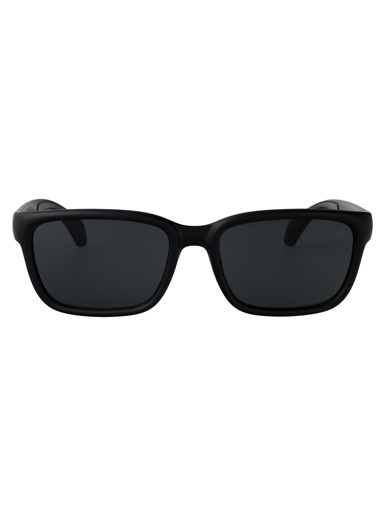 Moncler Slicka Sunglasses In Black