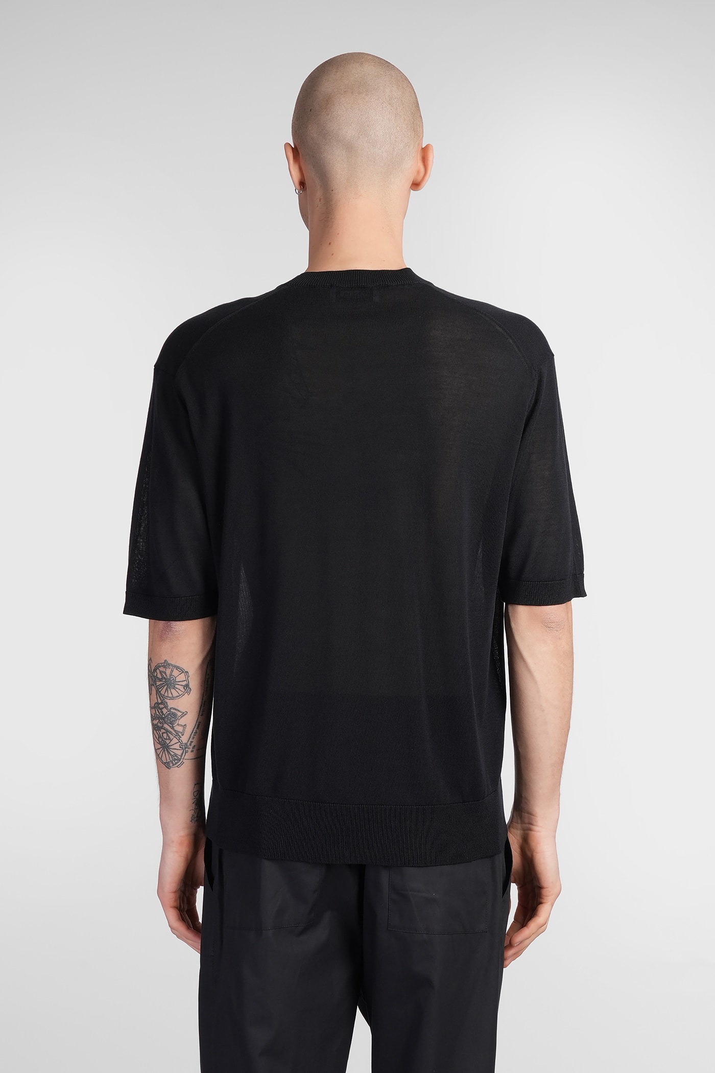 Laneus Relaxed Fit Polo Knitwear In Luxurious Wool-cashmere Blend In Black