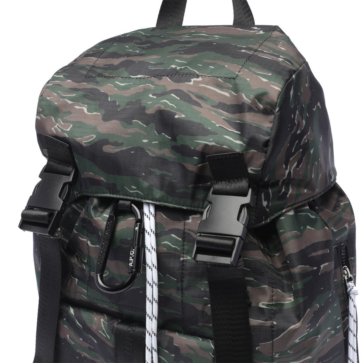 Shop Apc Trek Buckle-fastened Backpack In Verde