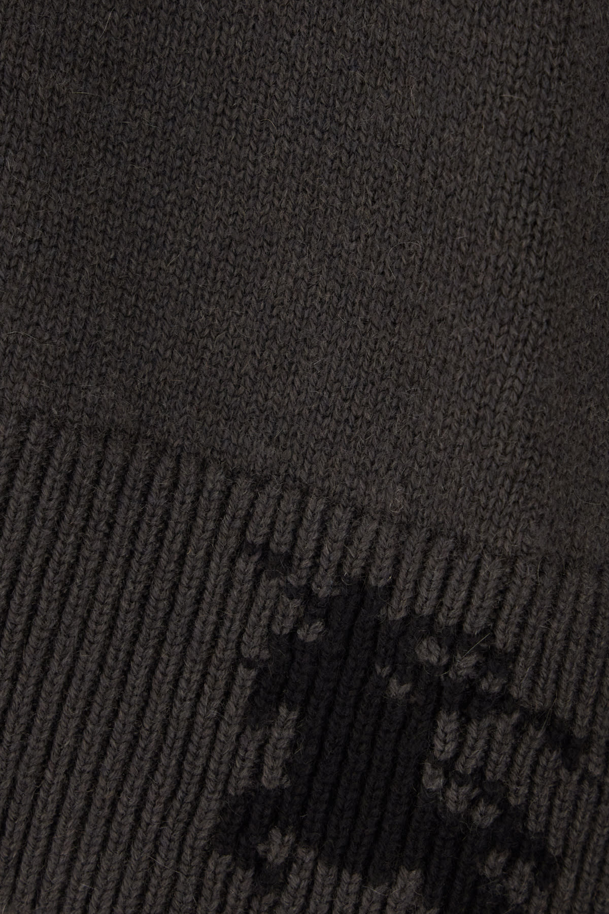 Burberry Equestrian Knight Cashmere Jumper In Black