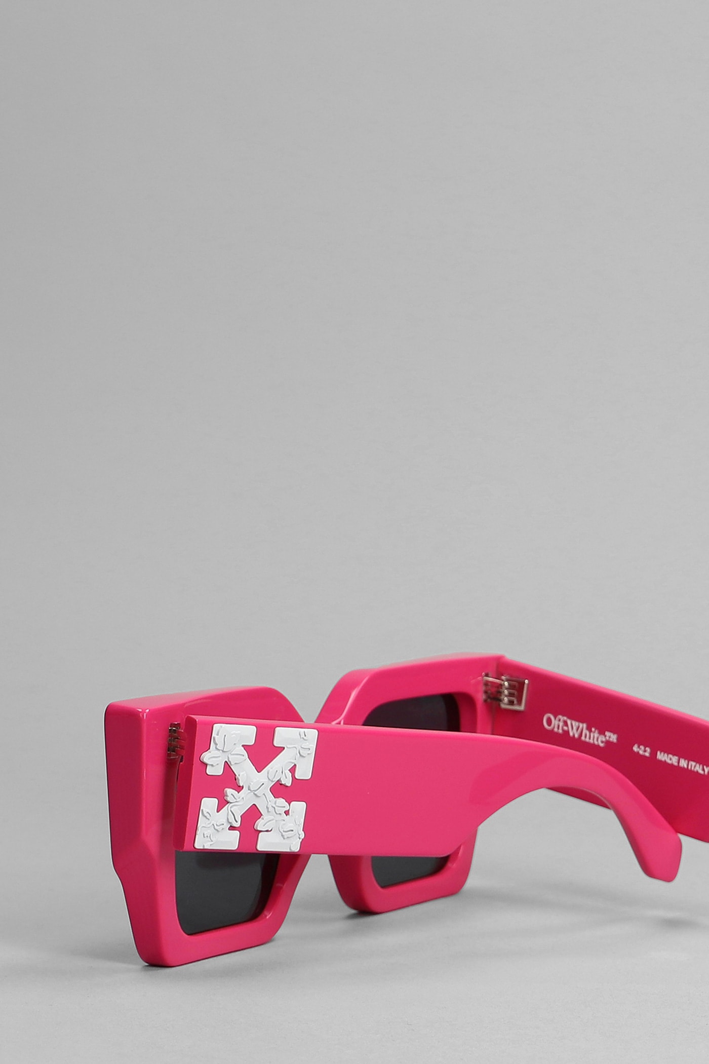 Off-White™ - Catalina (Fuchsia)