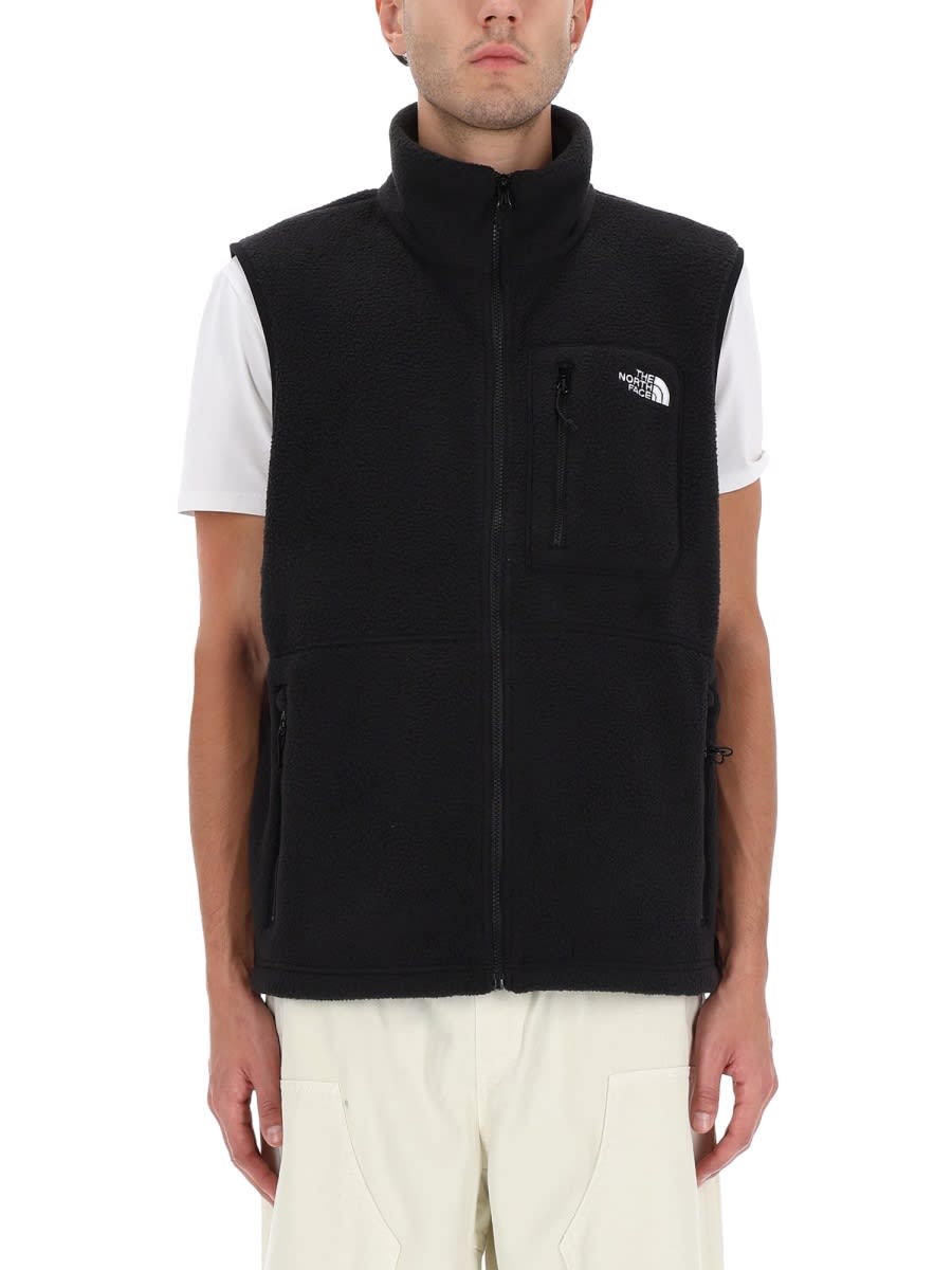 The North Face Yumiori Vest In Black