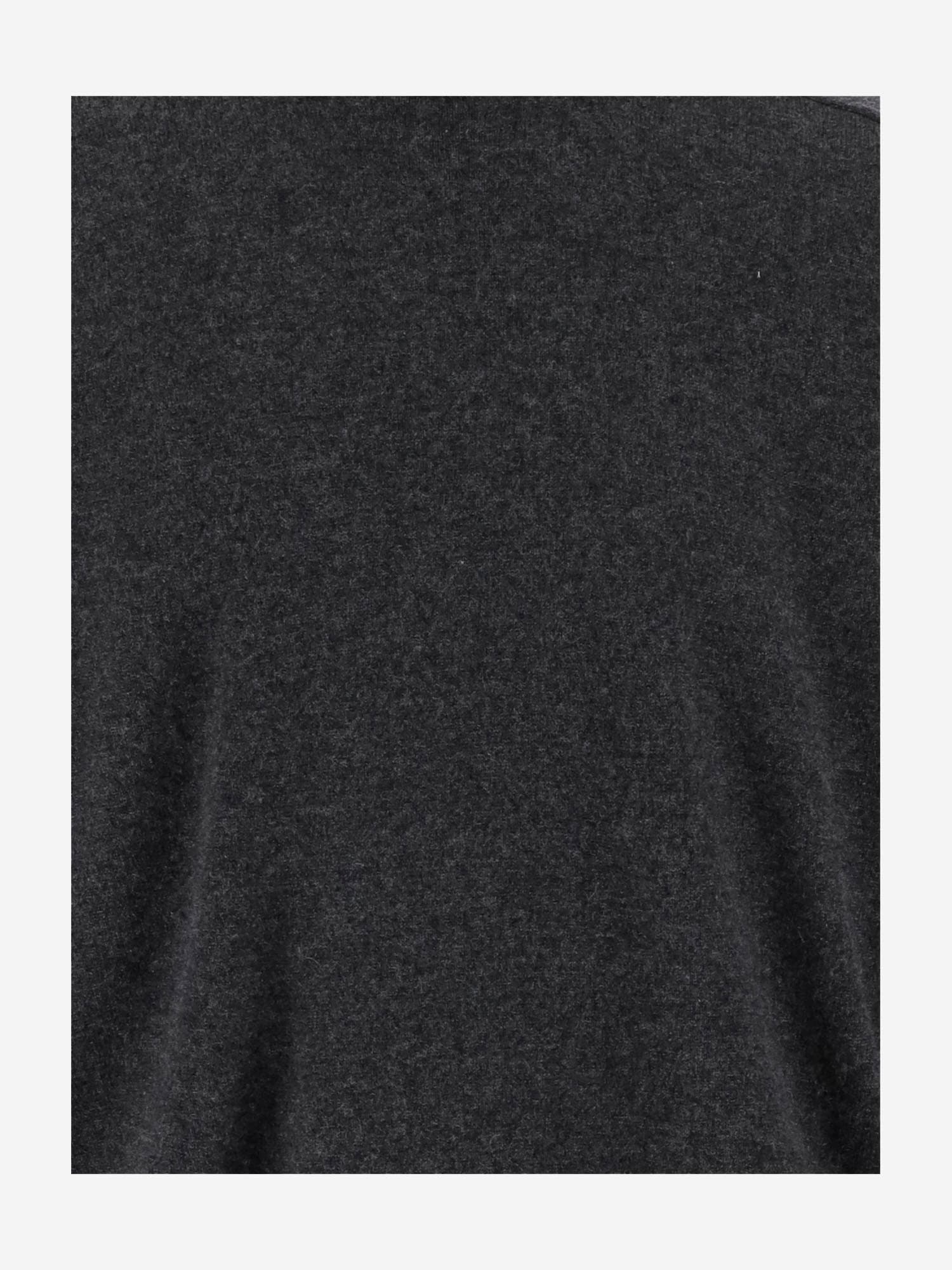 Oliver Lattughi Cashmere Crew-neck Sweater In Black