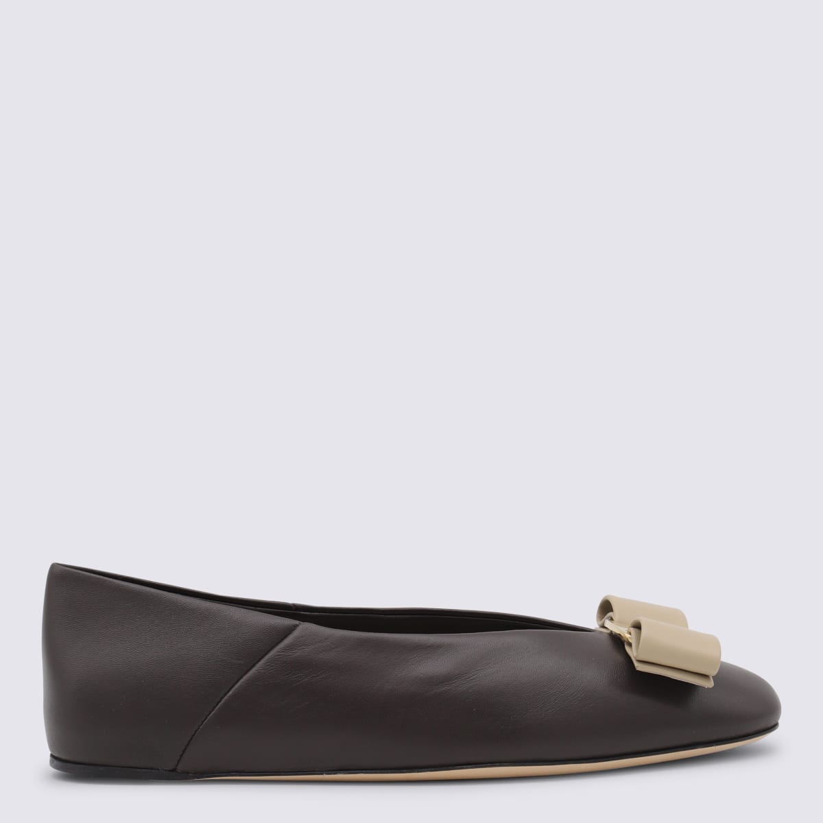 Ferragamo Bow Detail Flat Sole Ballerina Shoes