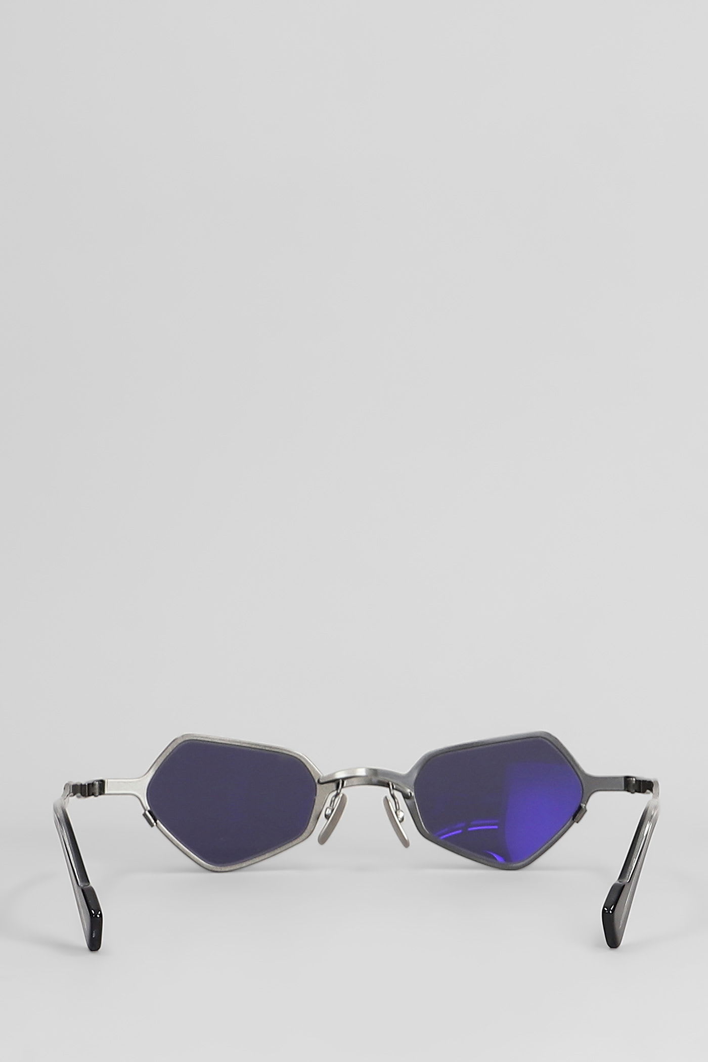 Kuboraum Z25 Sunglasses In Viola Metal Alloy In Blue